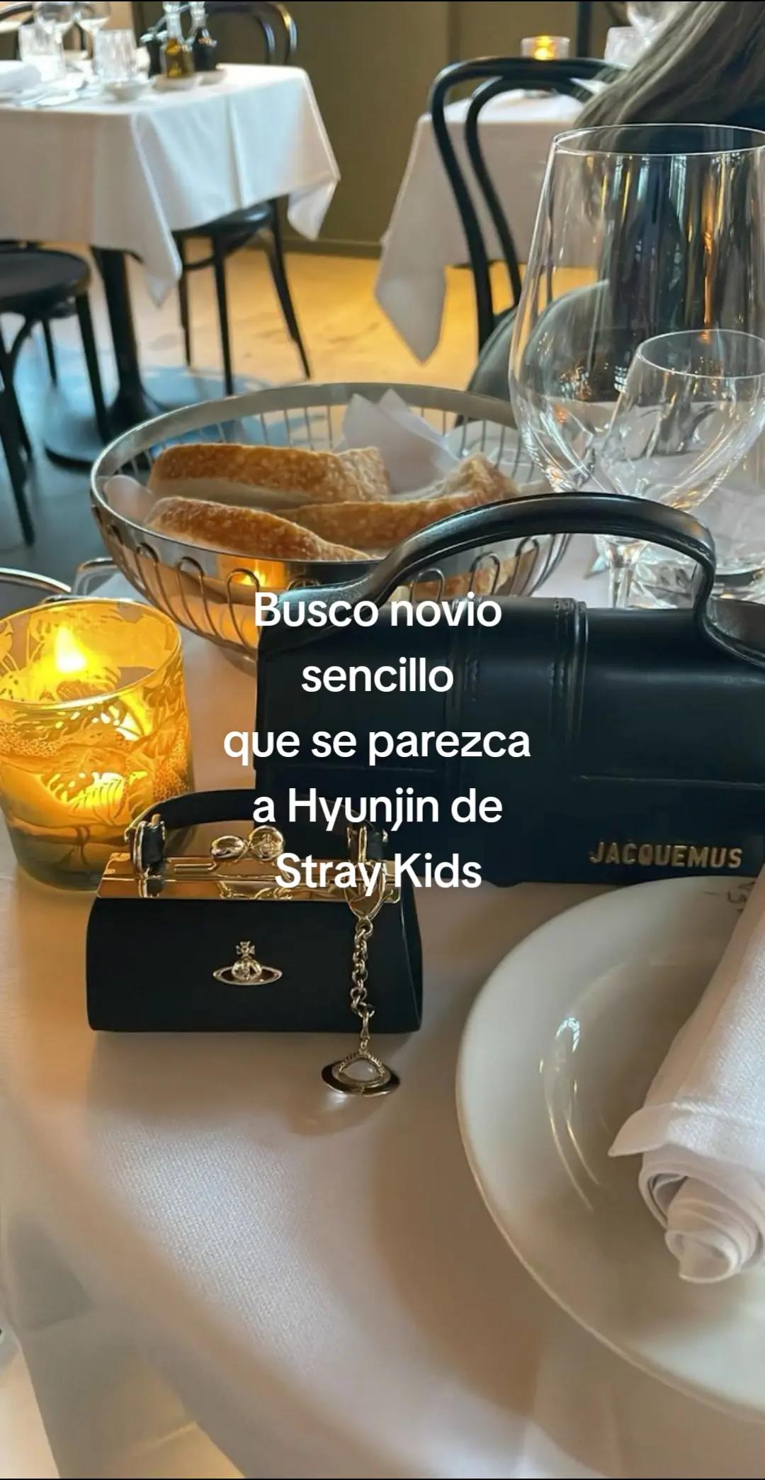 @Bloo_hs94
