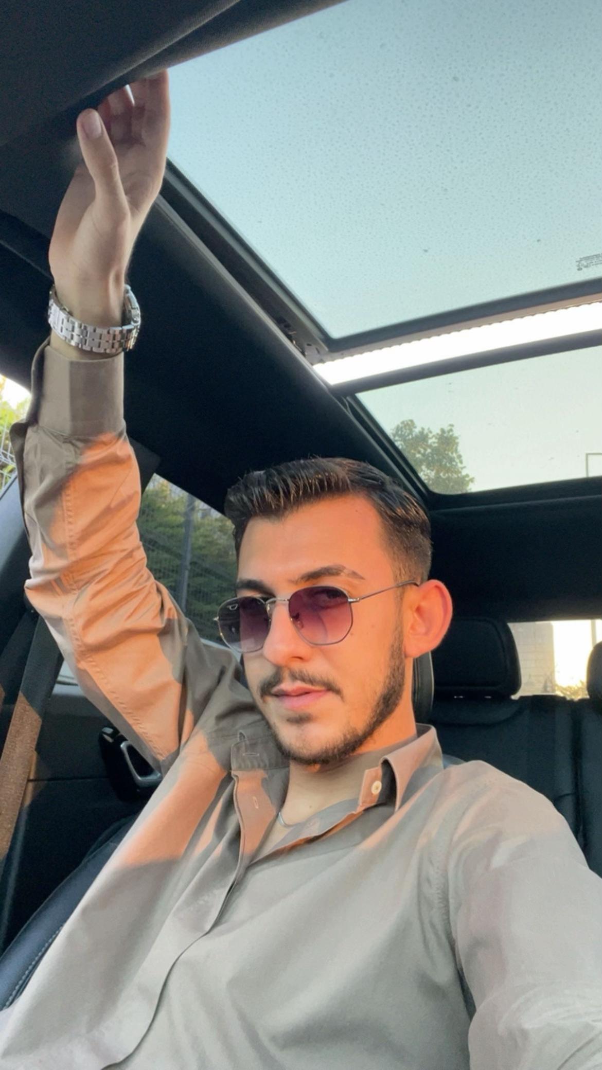 @𝐃𝐊