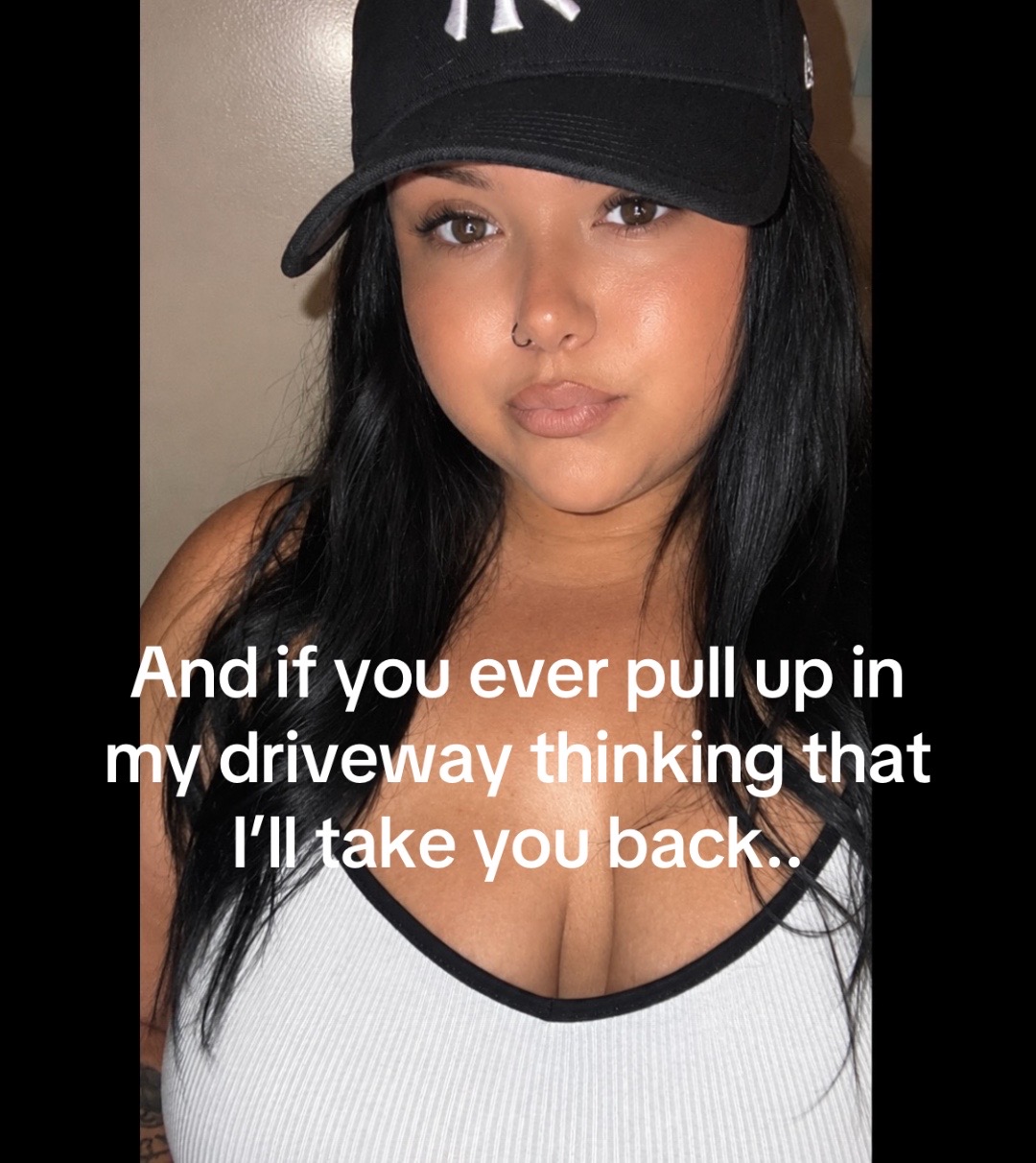 @Nicole 🖤