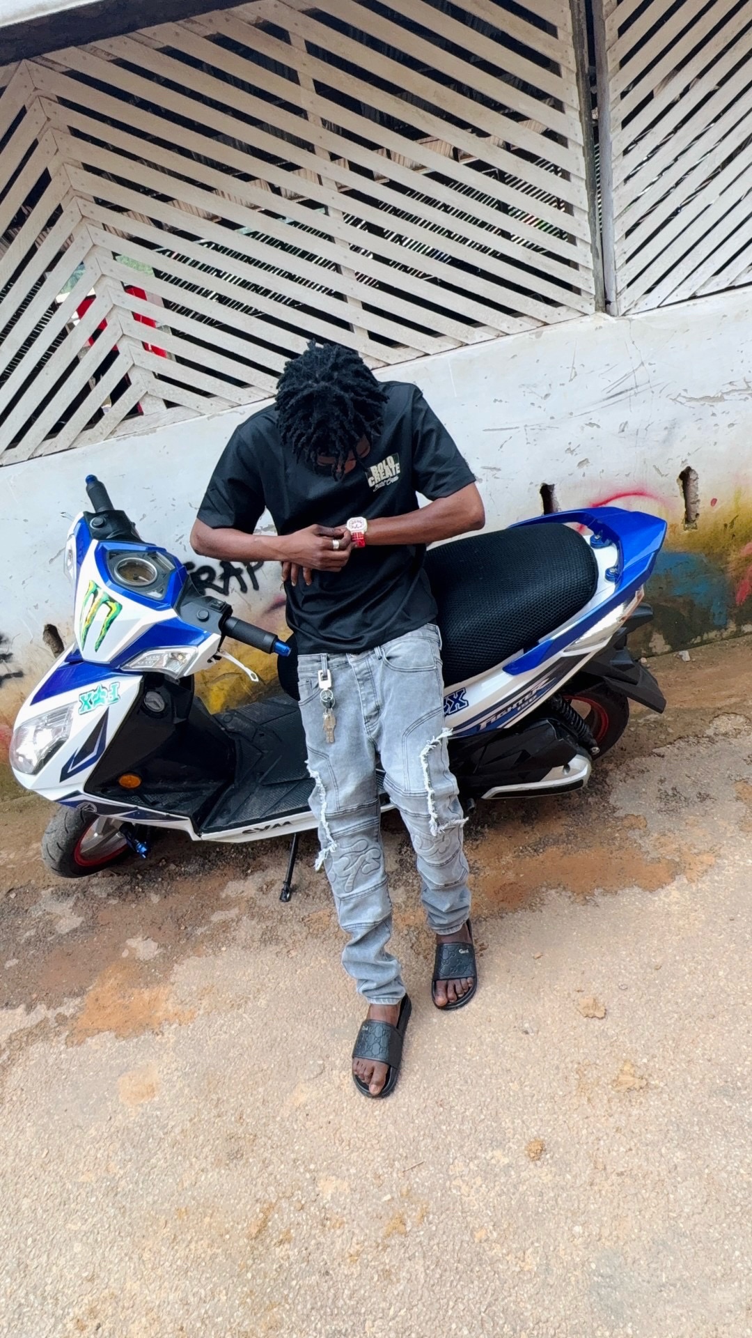 @𝐑𝐈𝐂𝐇📿 𝐎𝐓𝐔𝐊𝐀
