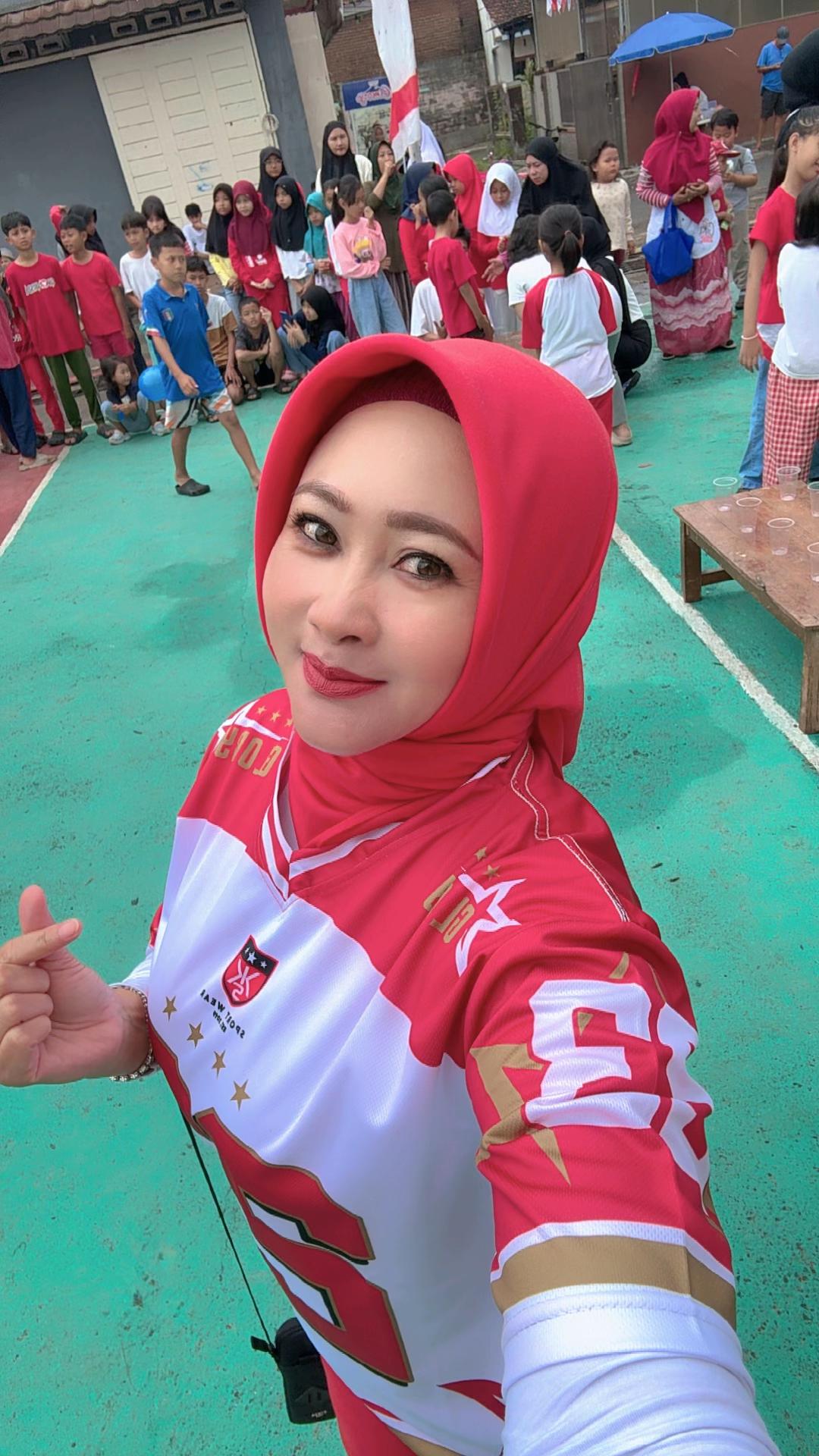 @Ans Tasik