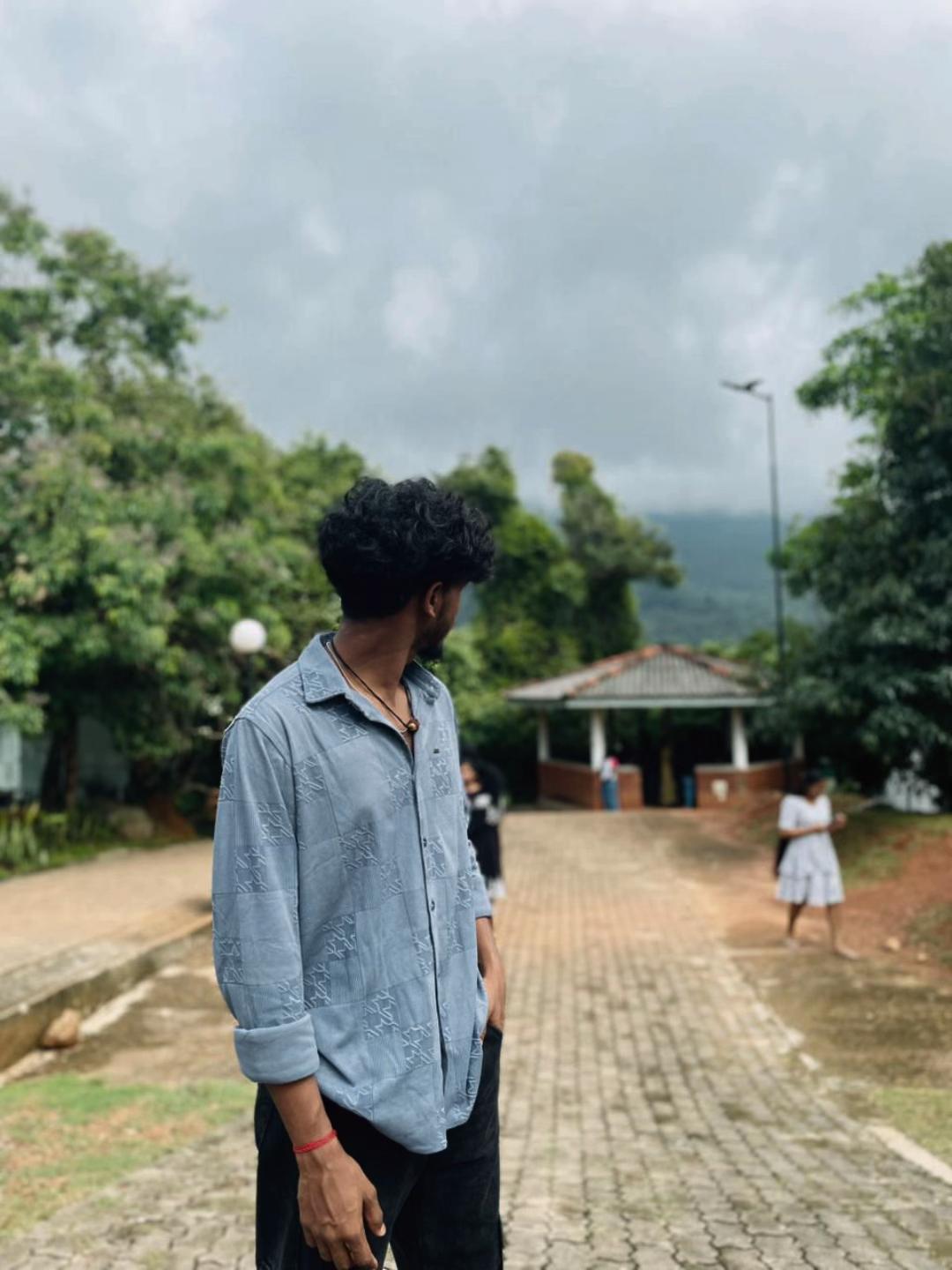 @Siva . Kajanan 👀💖