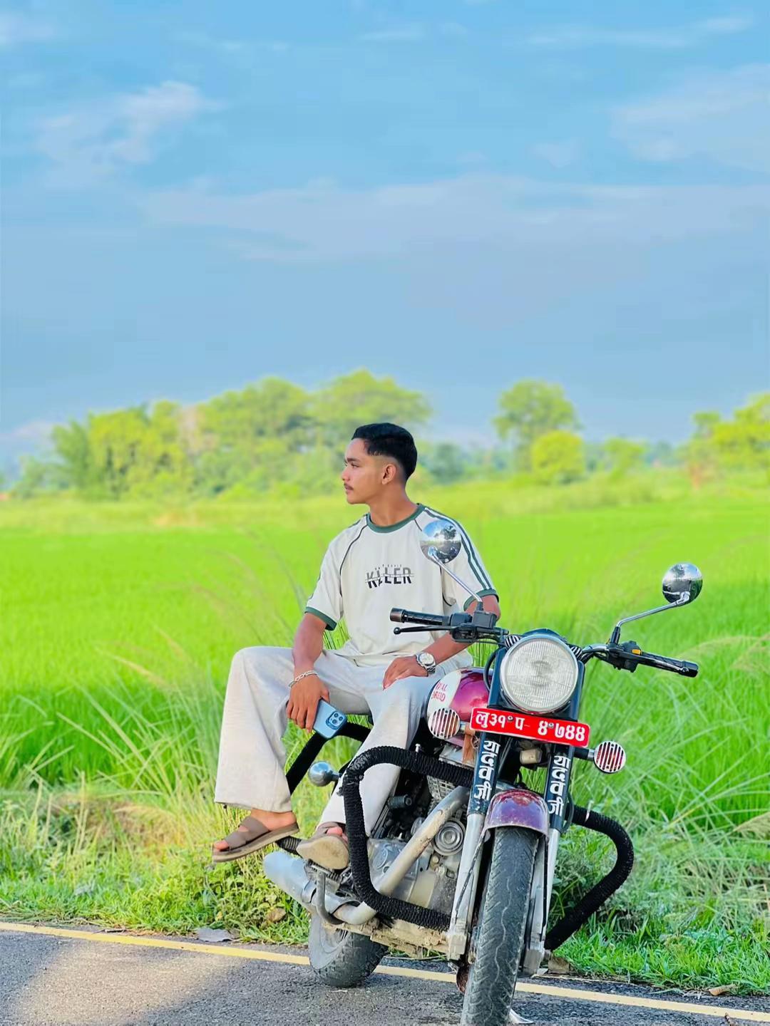 @suraj_ydv_3333