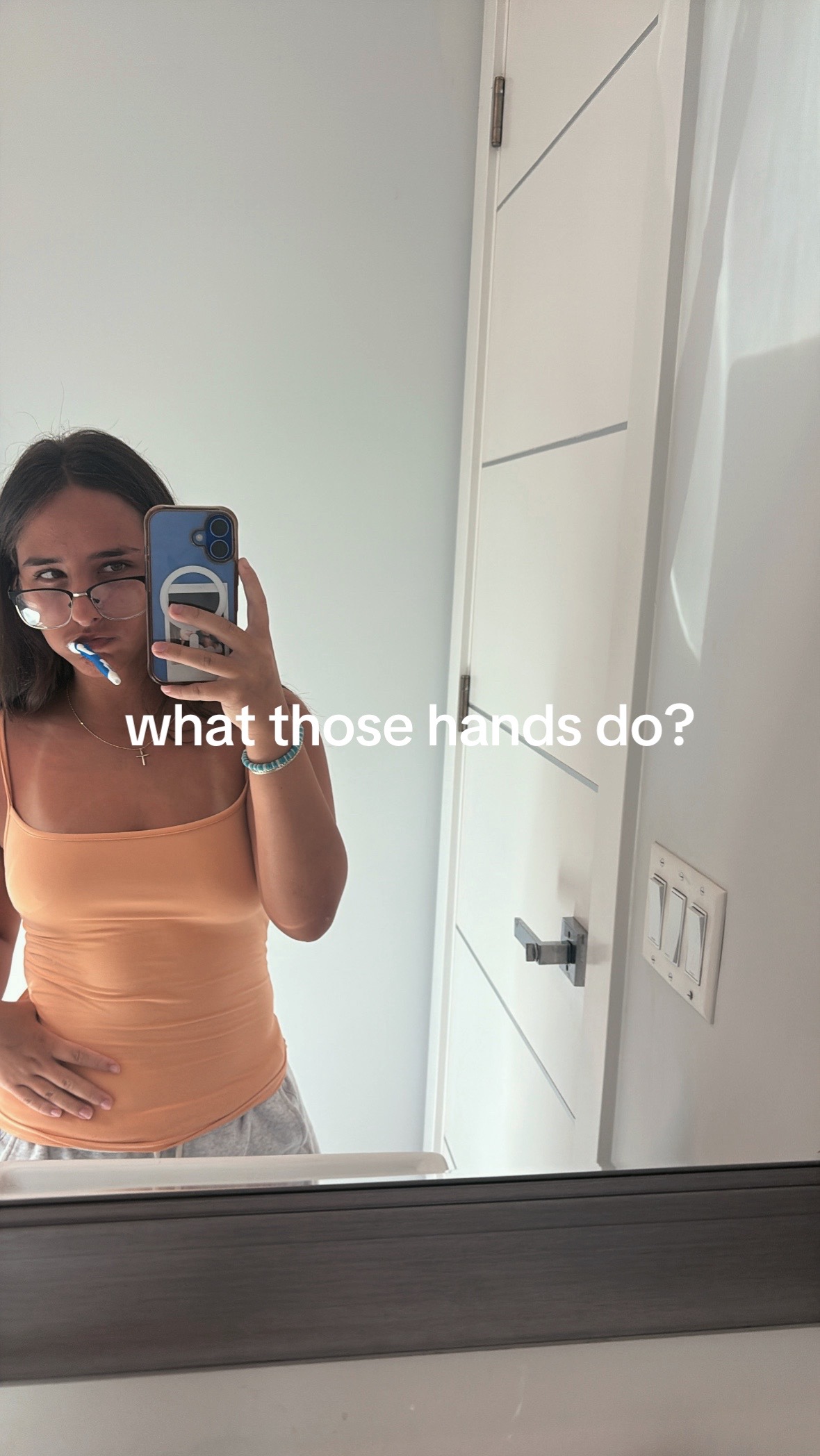 @🐶