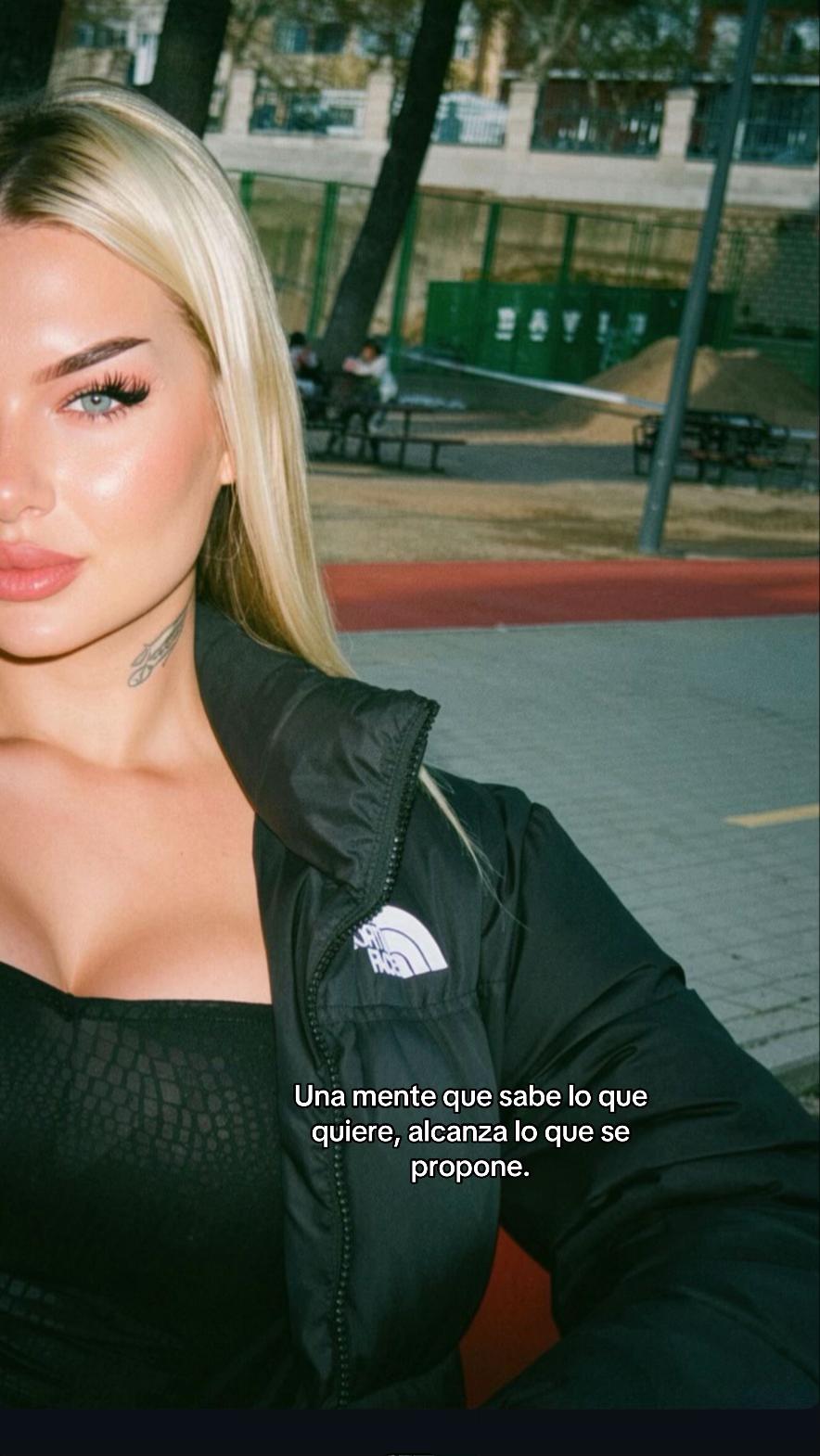 @Raylacoma