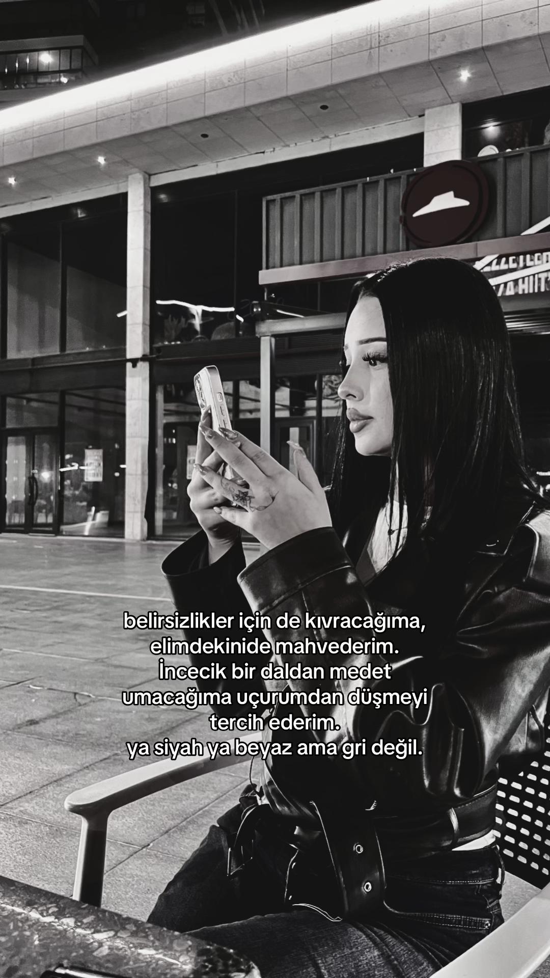 @latina momy