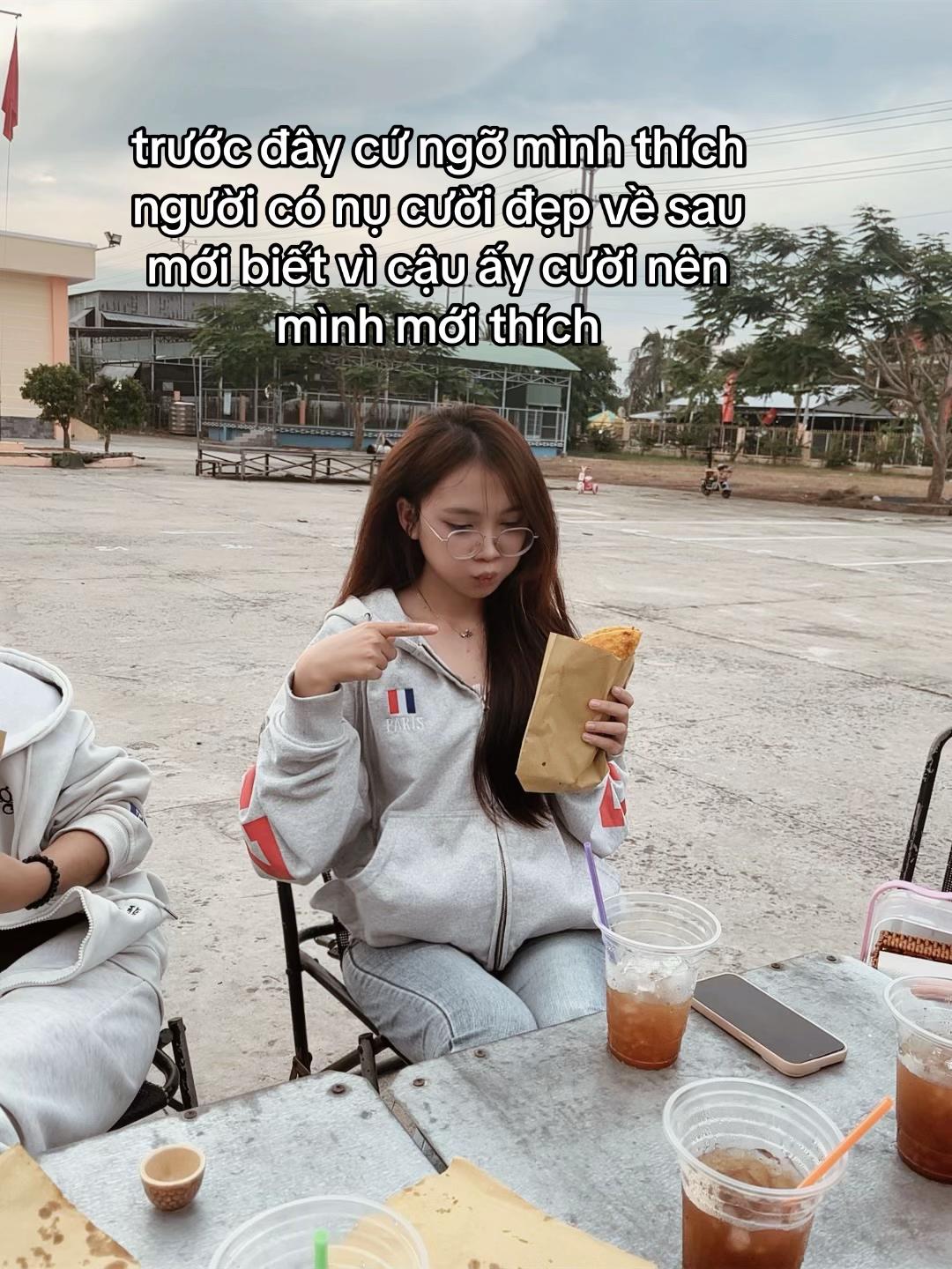 @g&aacute;i miền t&acirc;y