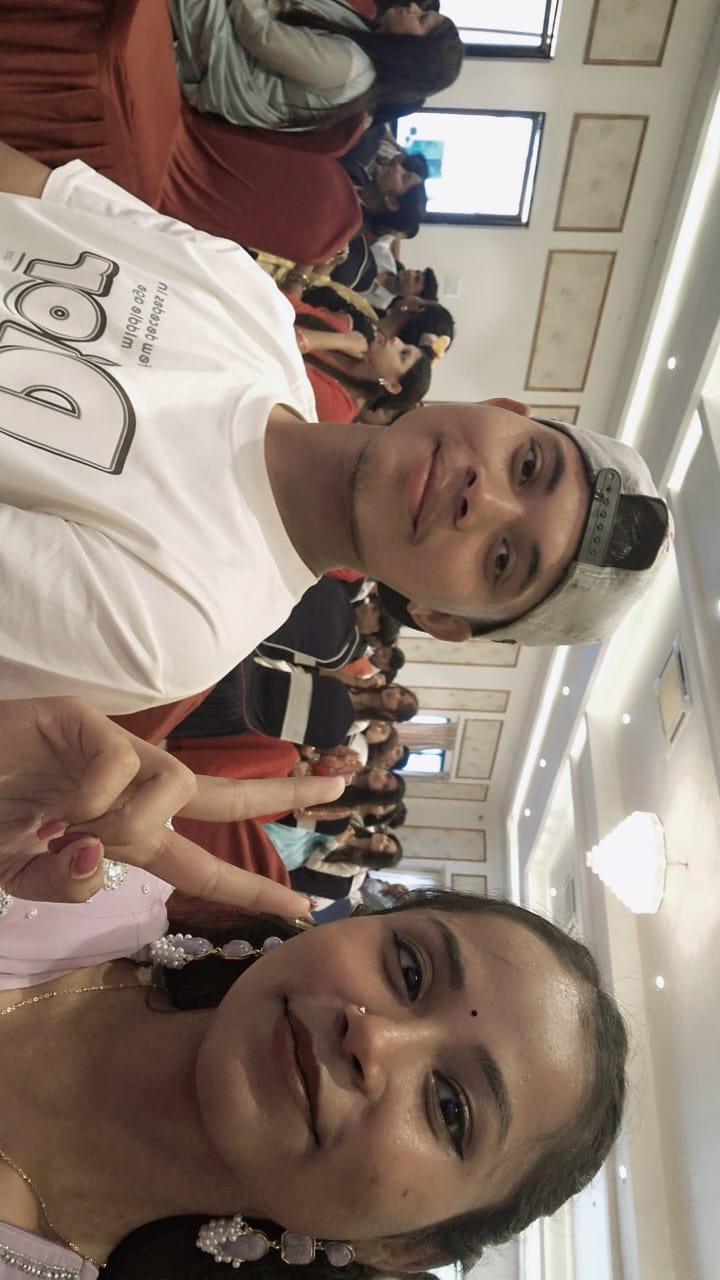 @AAYUSH526