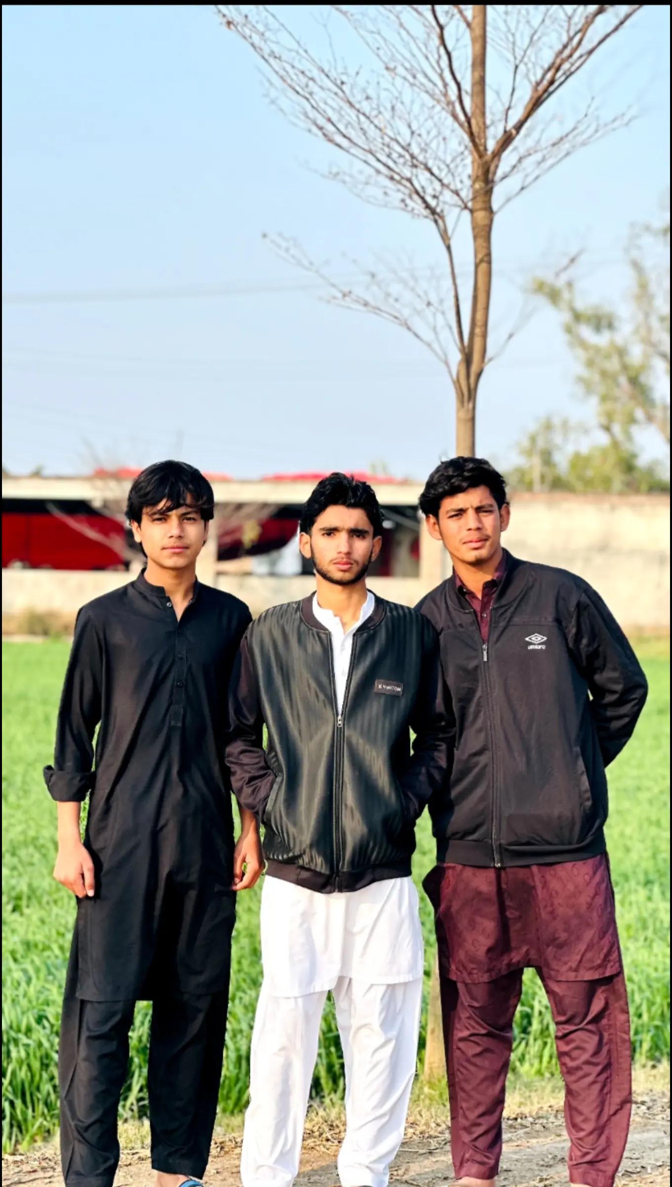 @ولید گورائیہ🐊