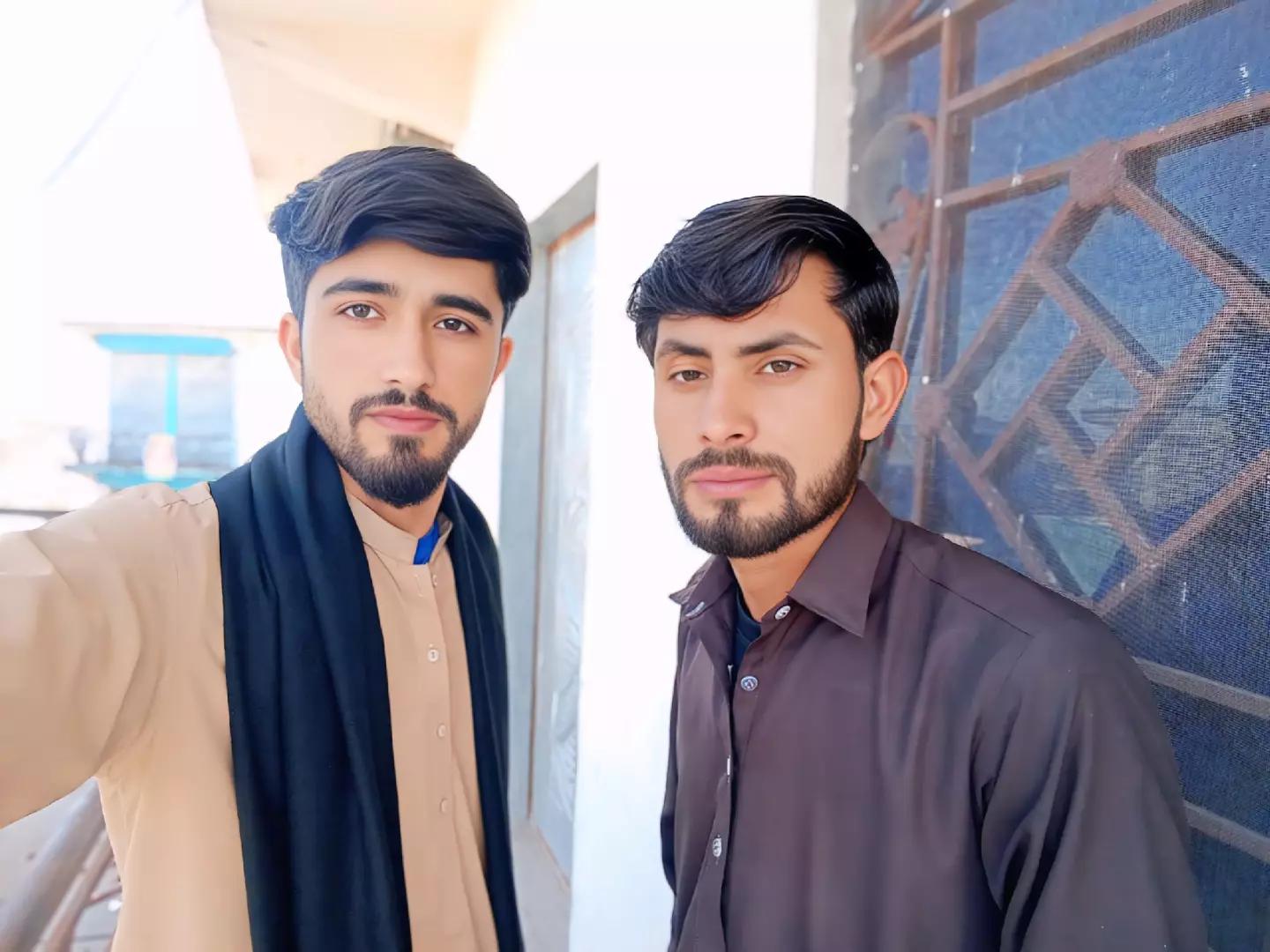 @kashmiri