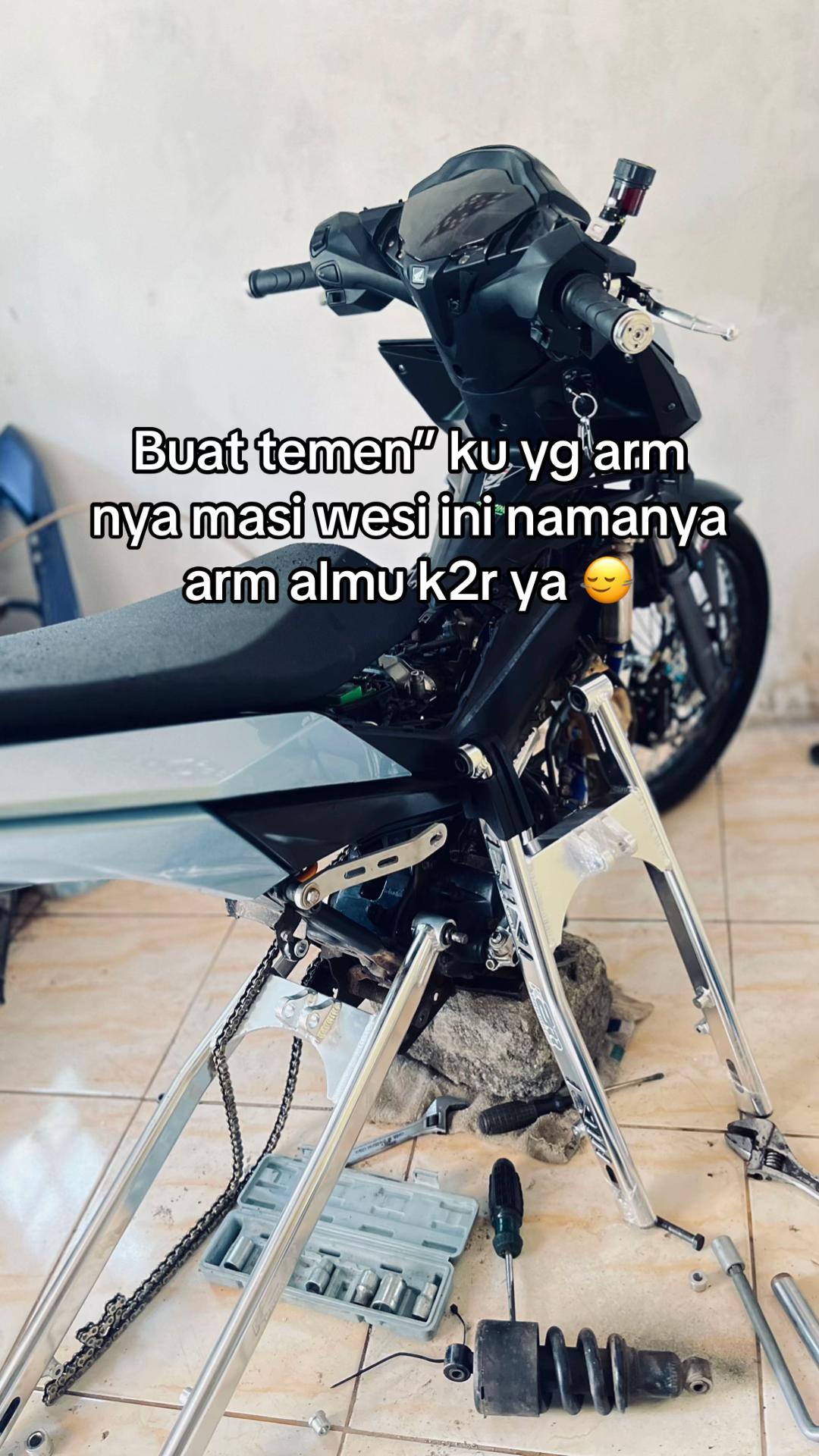 @w𝖆𝖆𝖓𝖘.