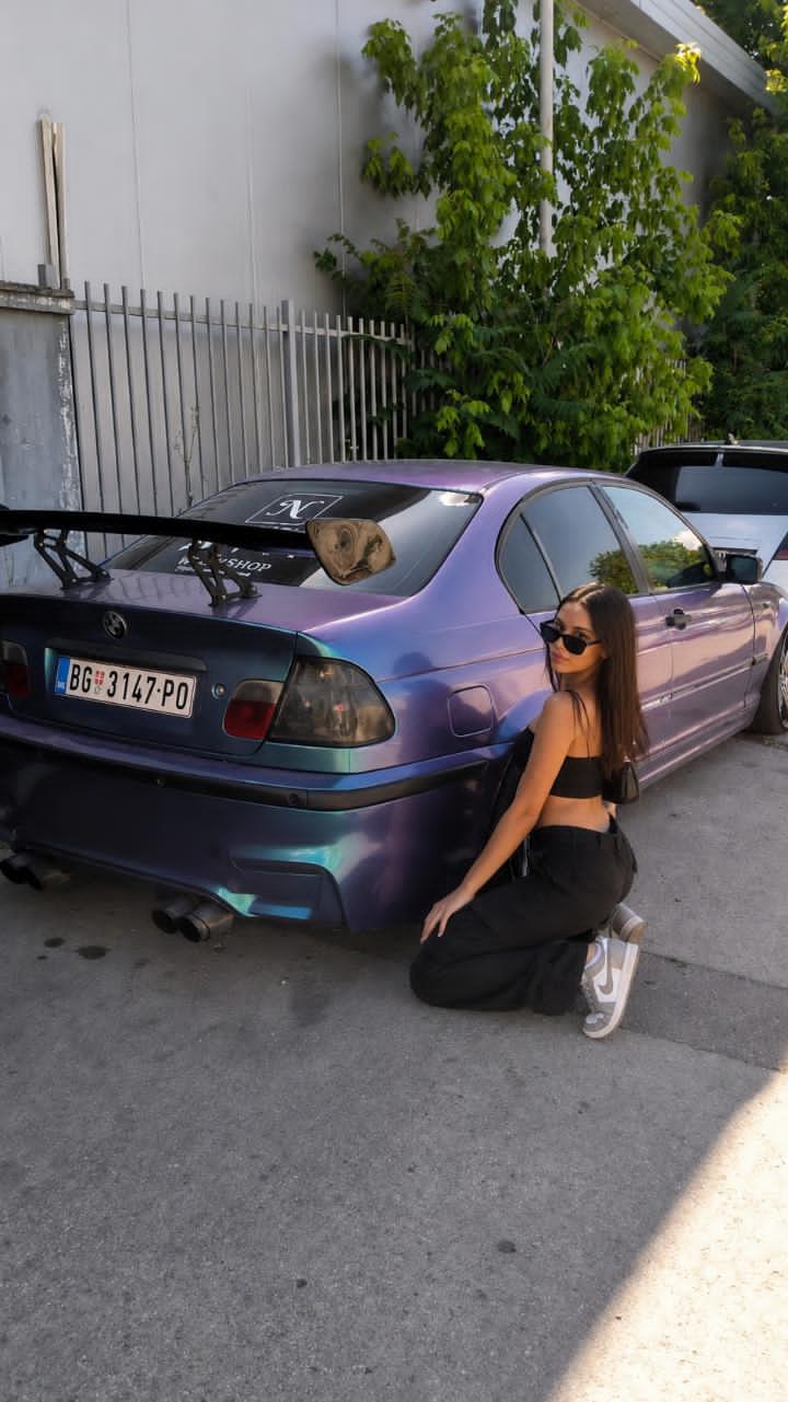 @Izi