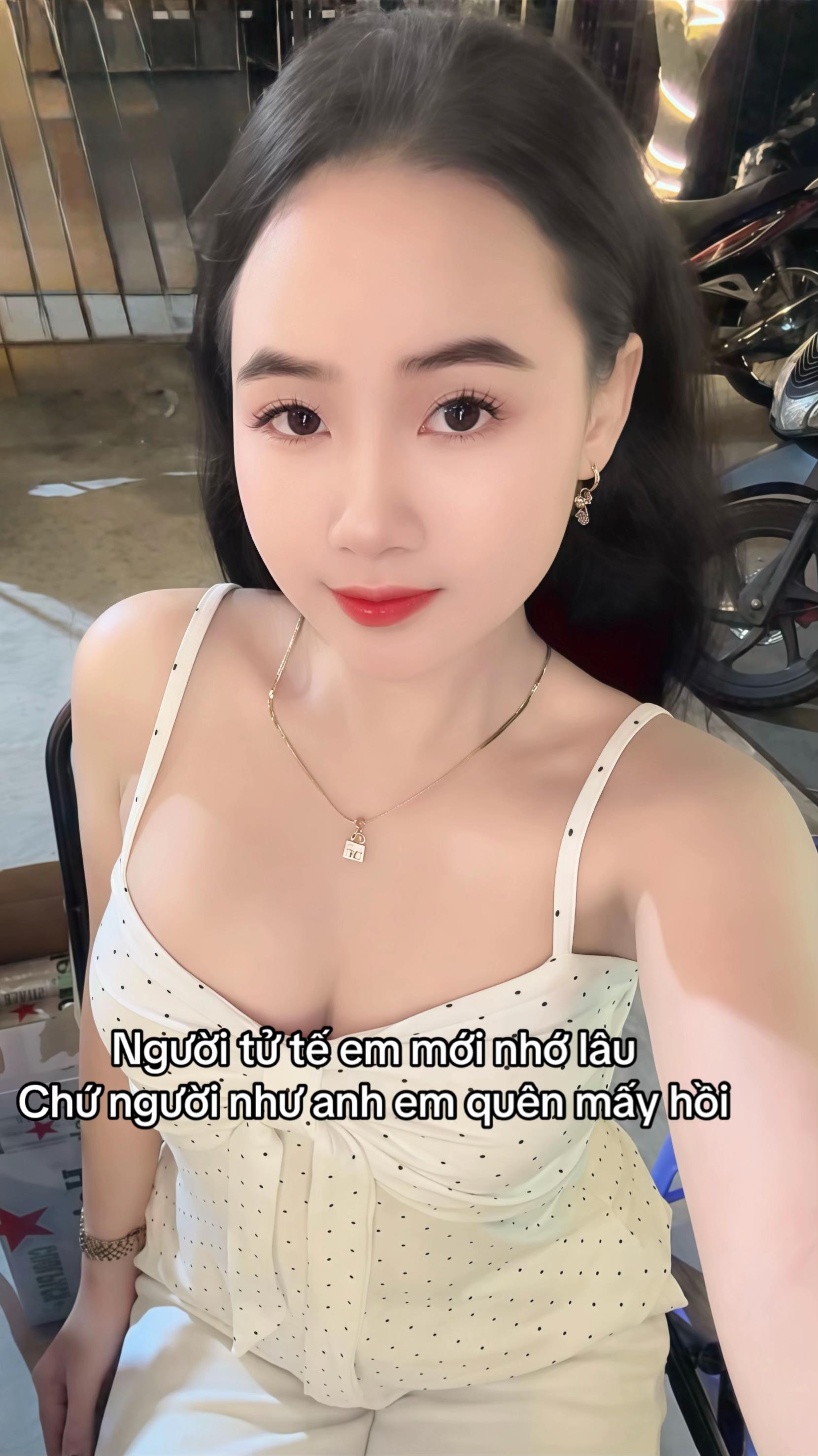 @C&ocirc; gi&aacute;o Miền T&acirc;y 👩🏼&zwj;🏫💌
