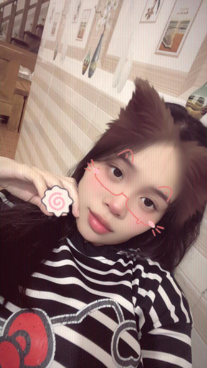 @Hứa Minh Thuỳ.💄