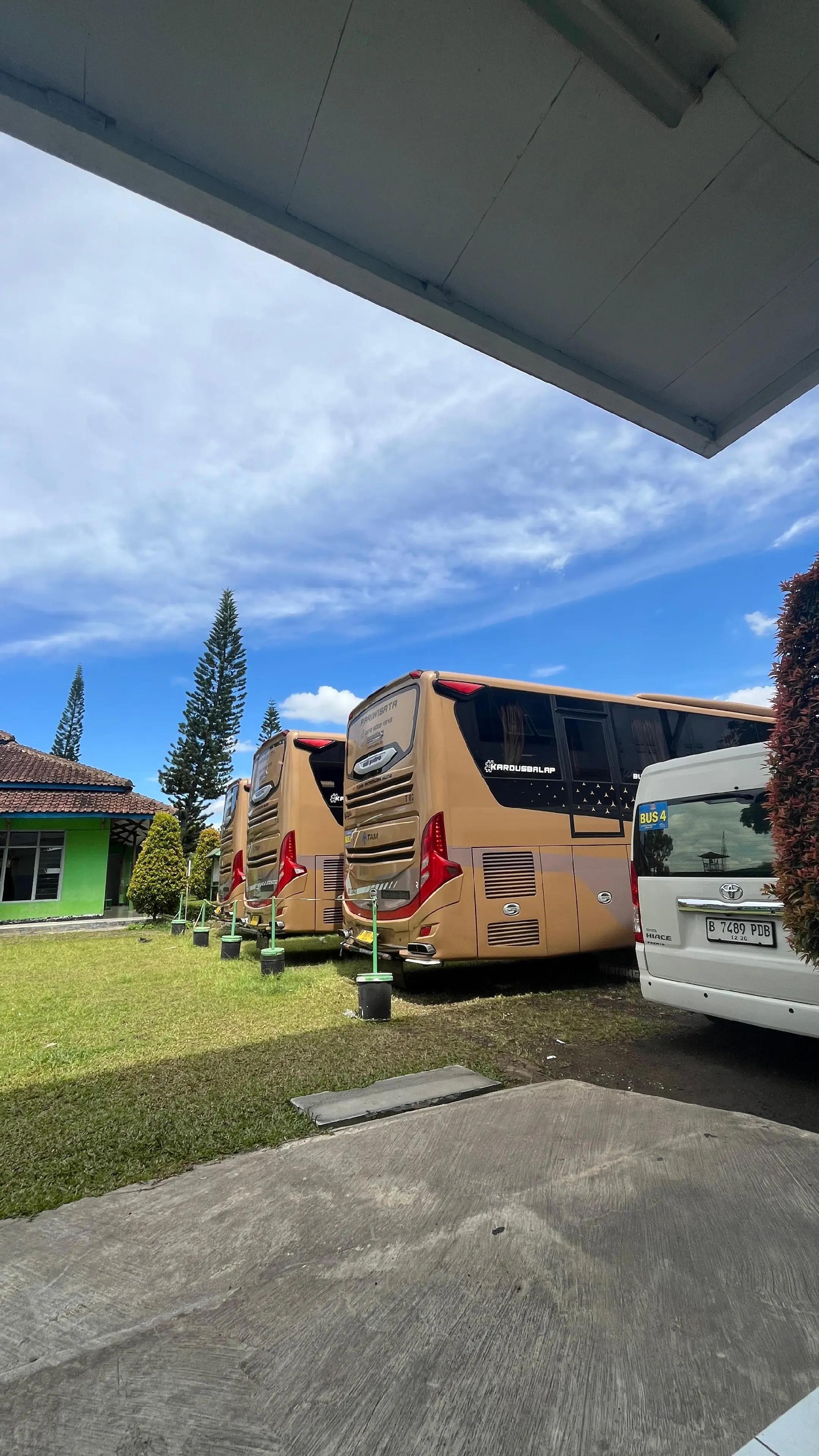 @mahakaryatourtravel