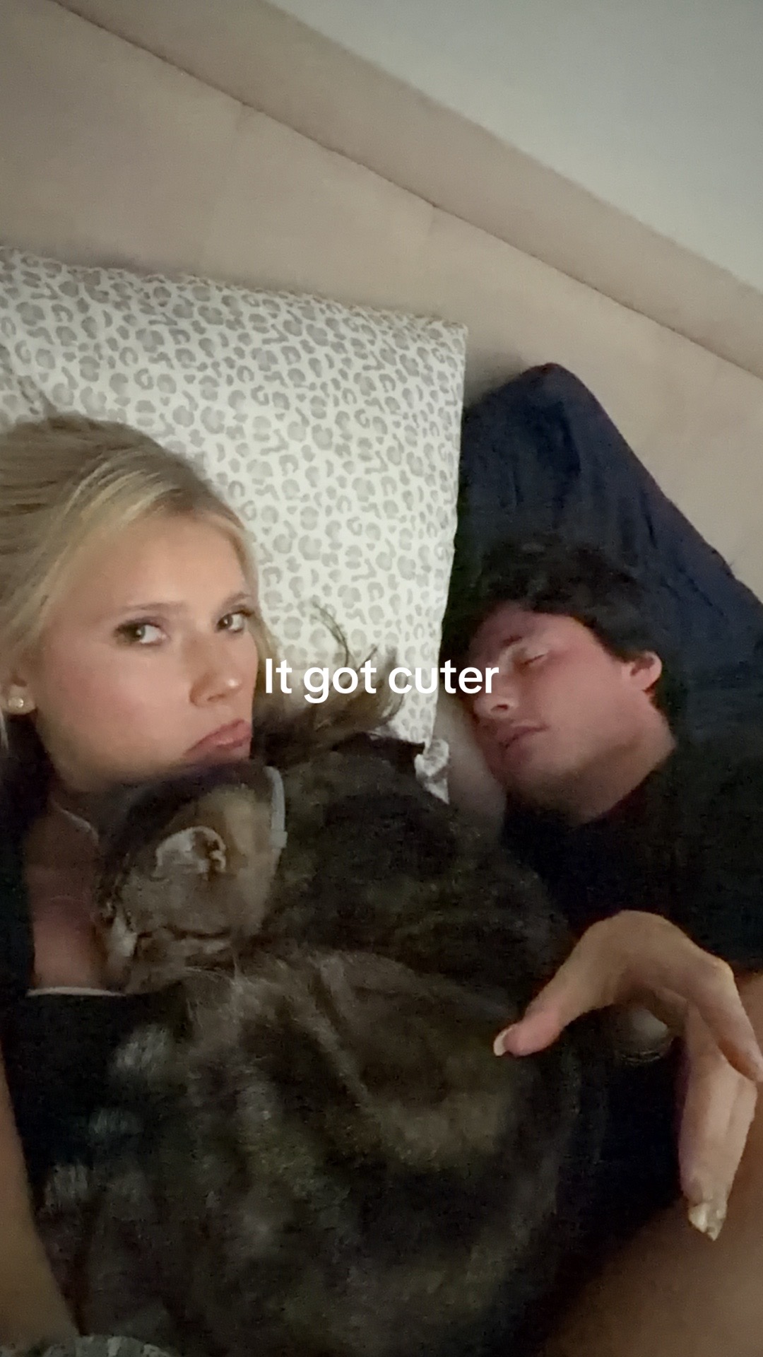 @😝
