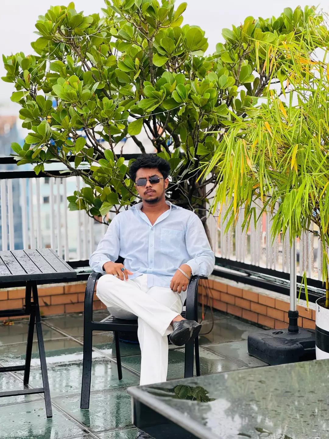 @𝐄𝐬𝐡𝐚𝐧⁉️