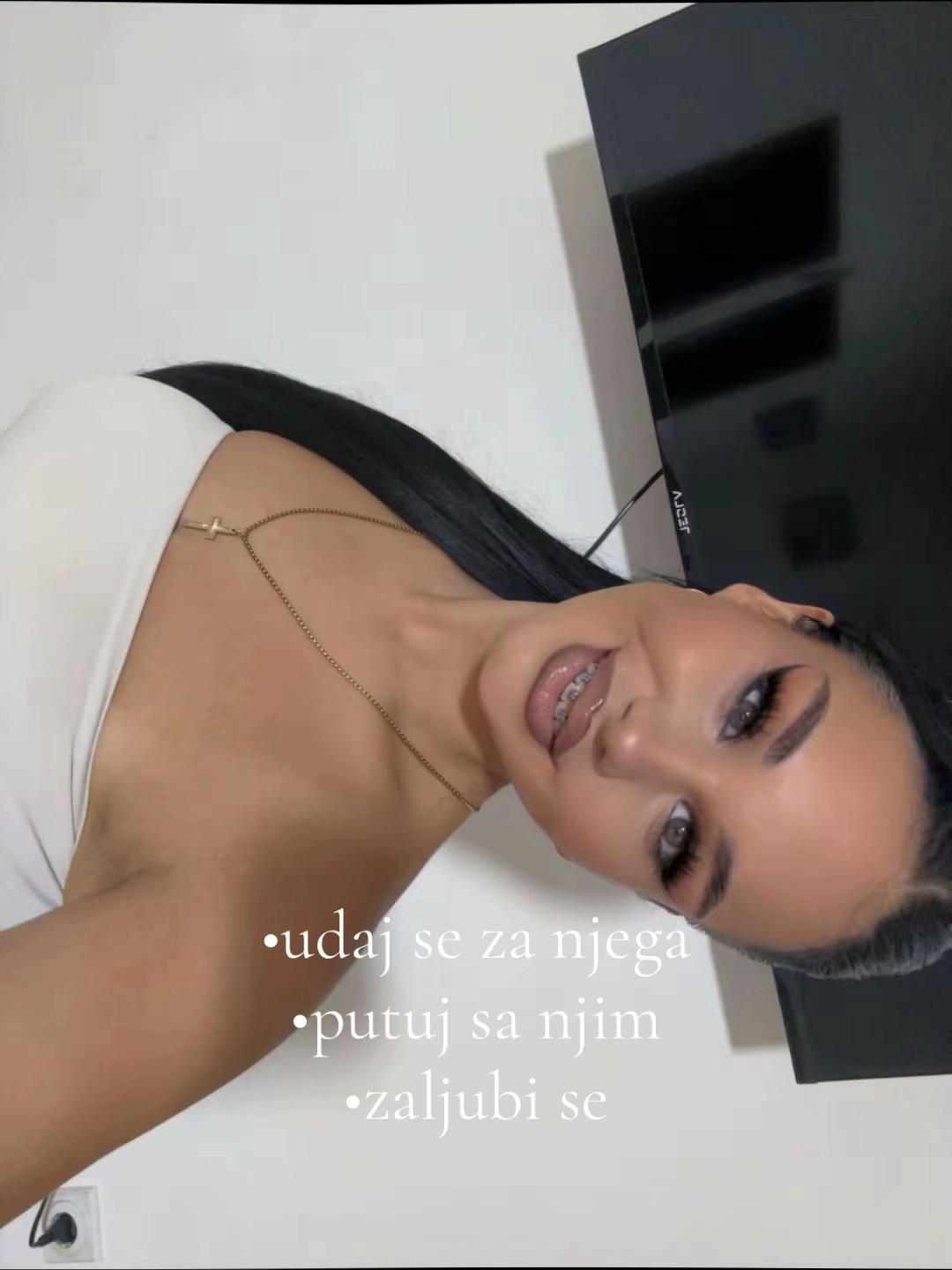 @maKa