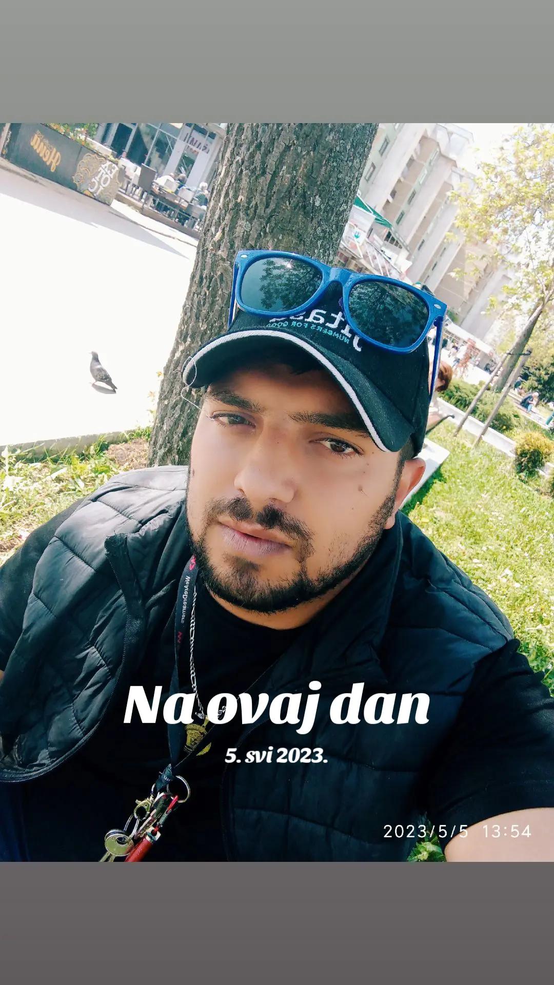 @crni vuk