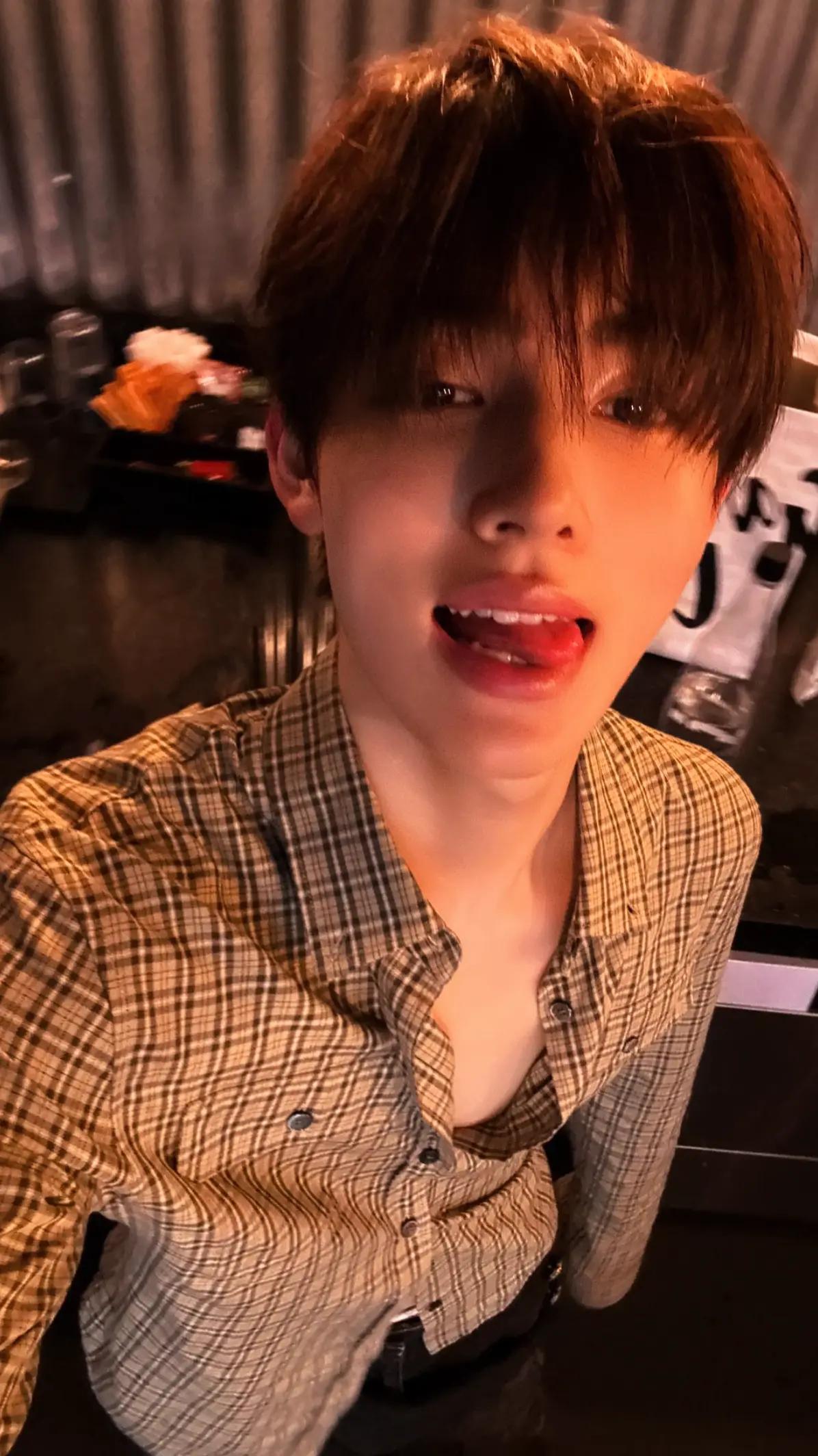 @rạp xiếc jjmks
