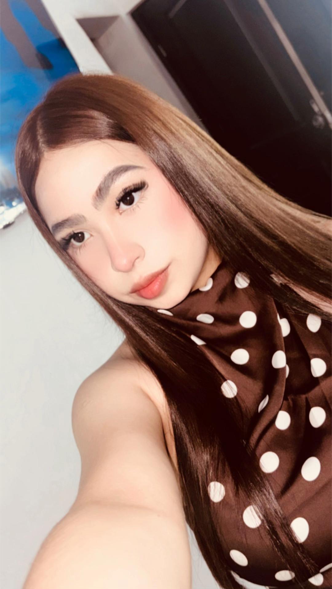 @𝓝★