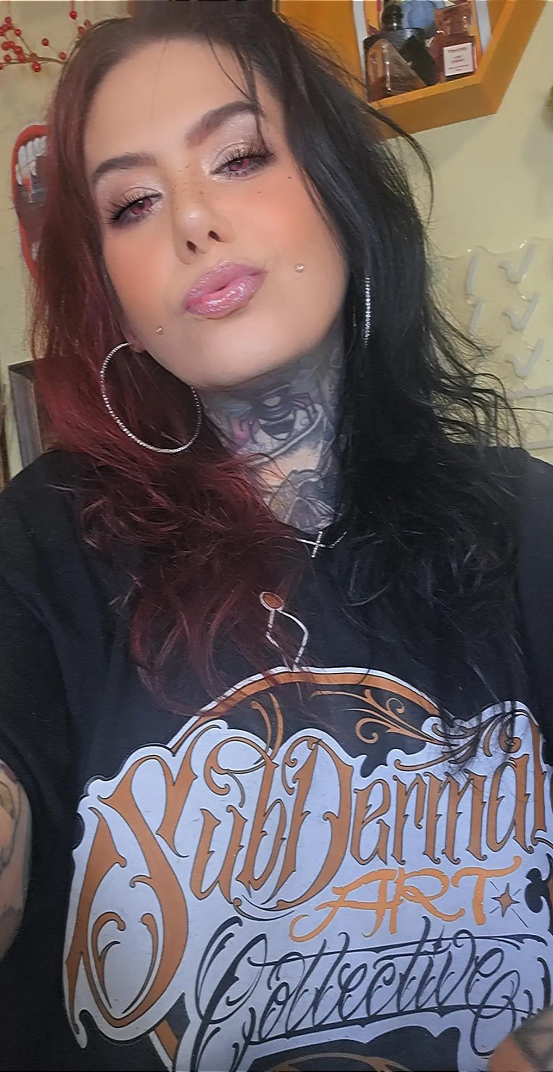 @Magenta Marie