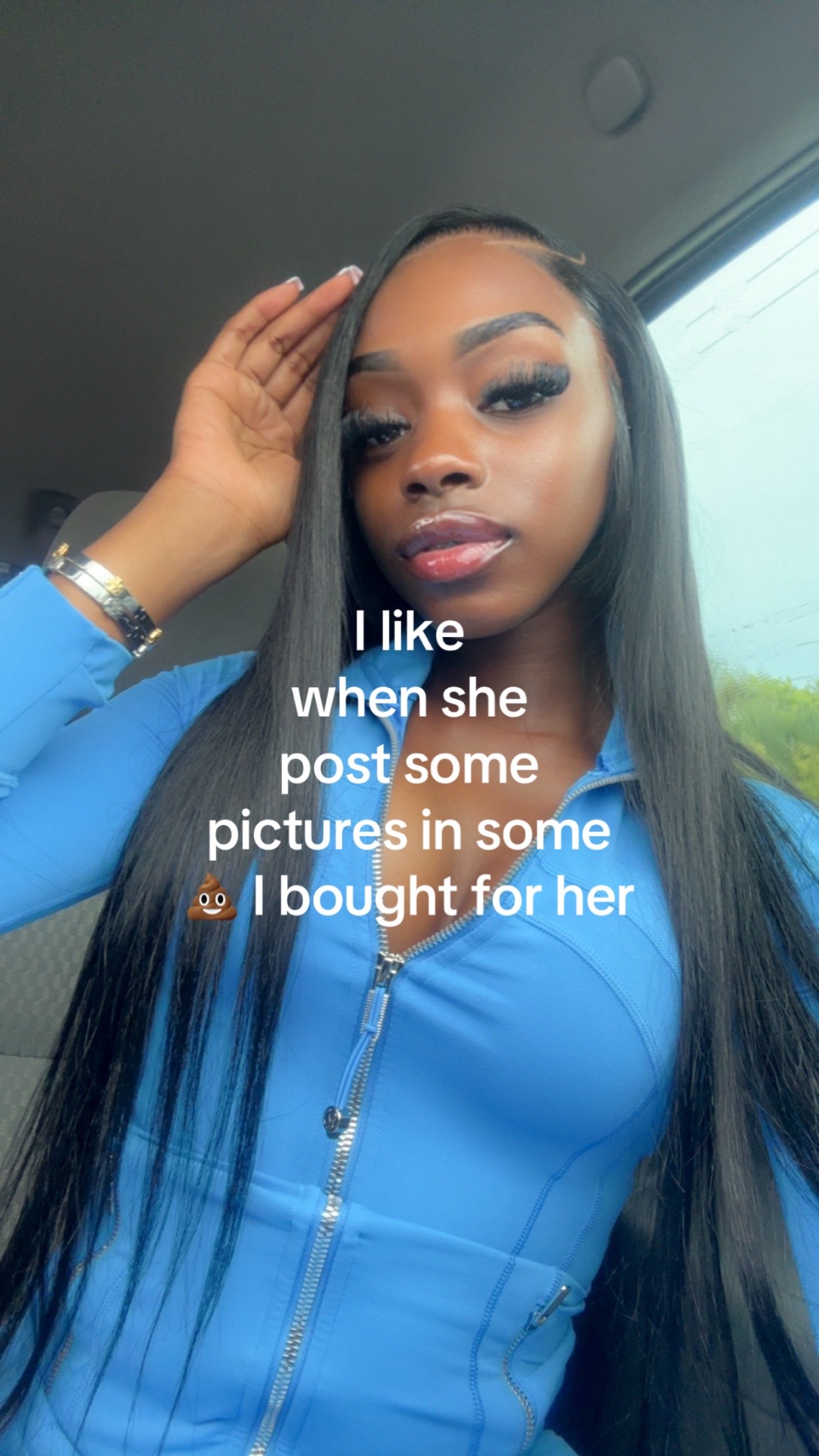 @luhneeezzy
