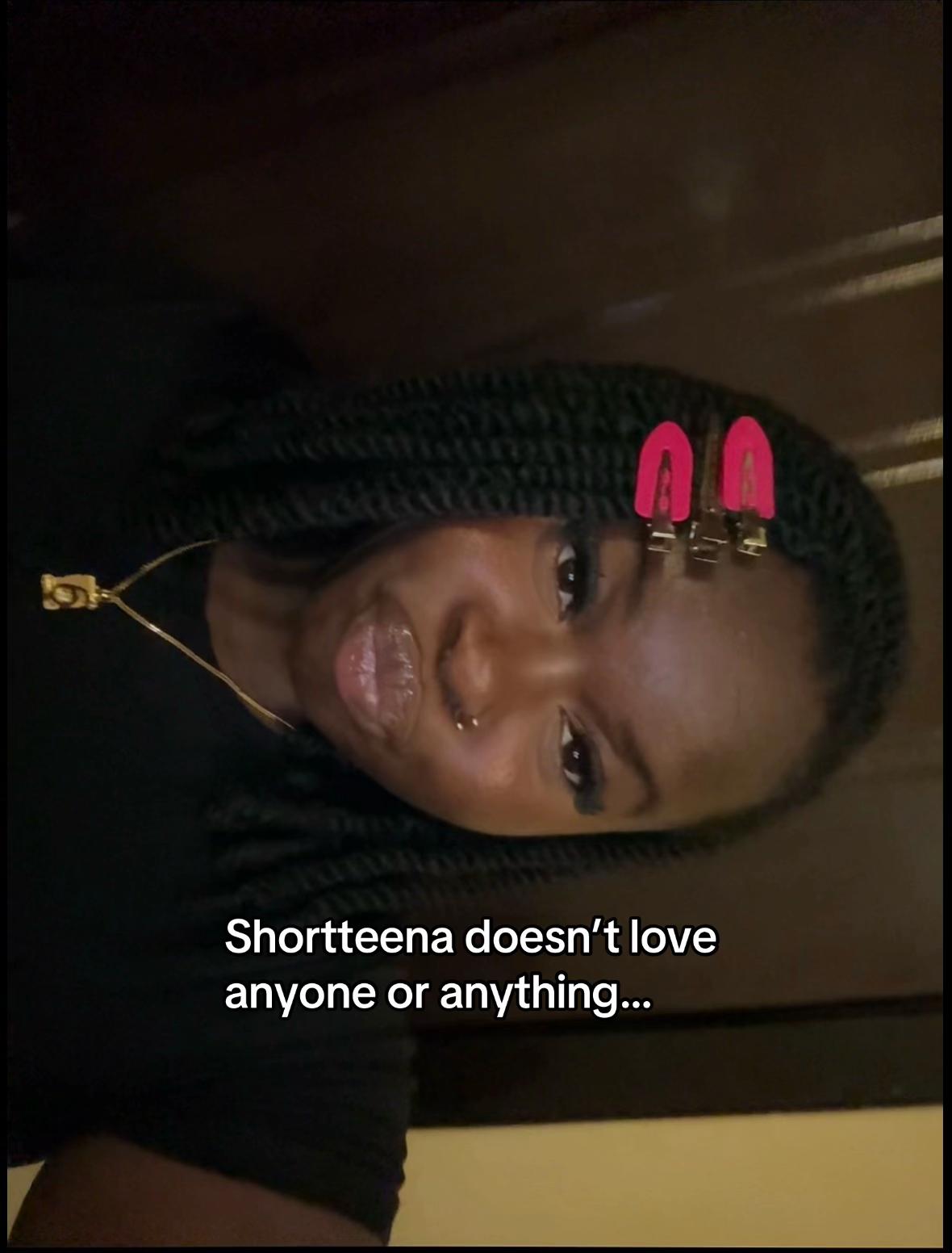 @ShortTeena🦦.