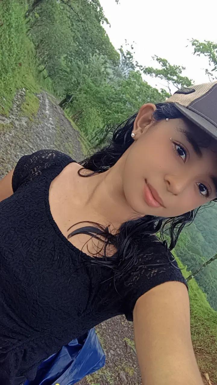 @😘tu cariño 🥰
