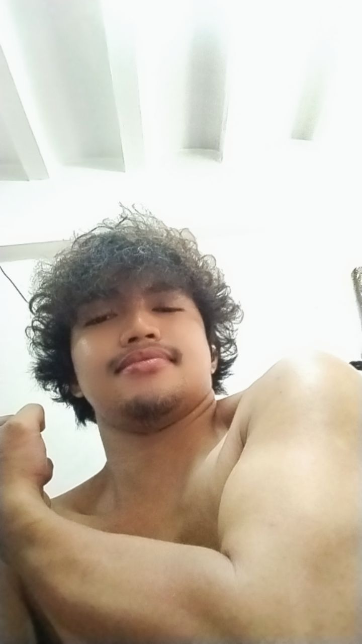 @Khai