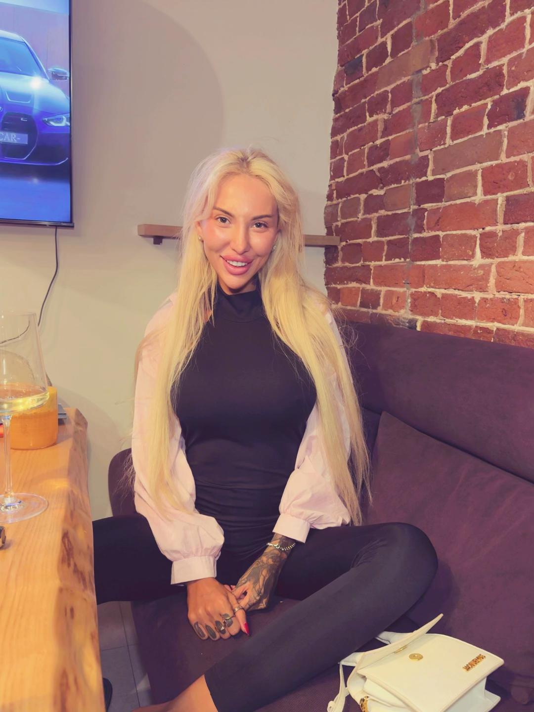 @anastacia voronina
