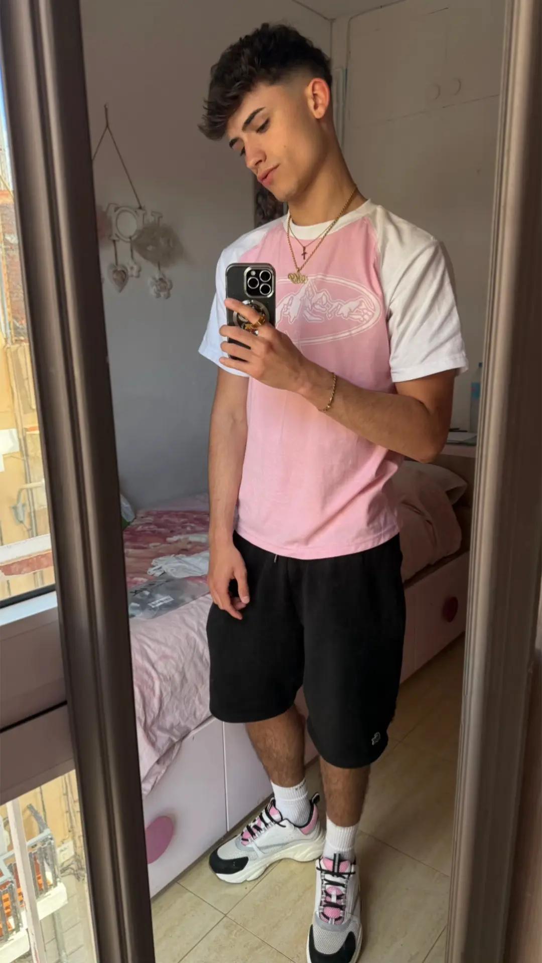 @🥊💸
