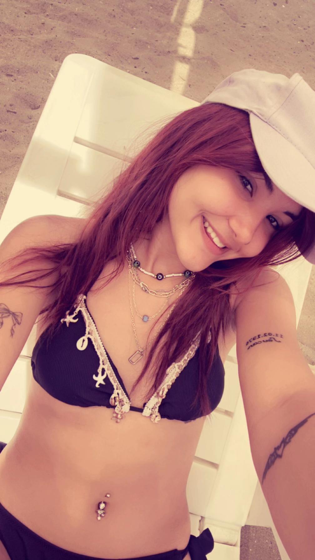 @llyakyaa