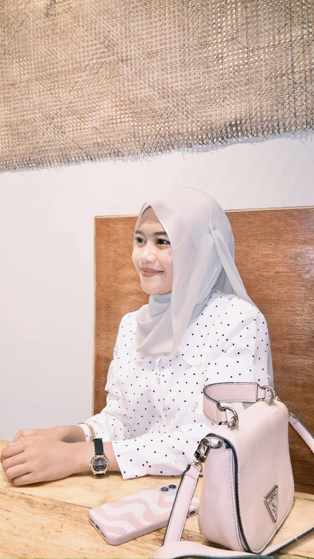 @𝓴𝔂𝓼𝓱𝓪୨୧