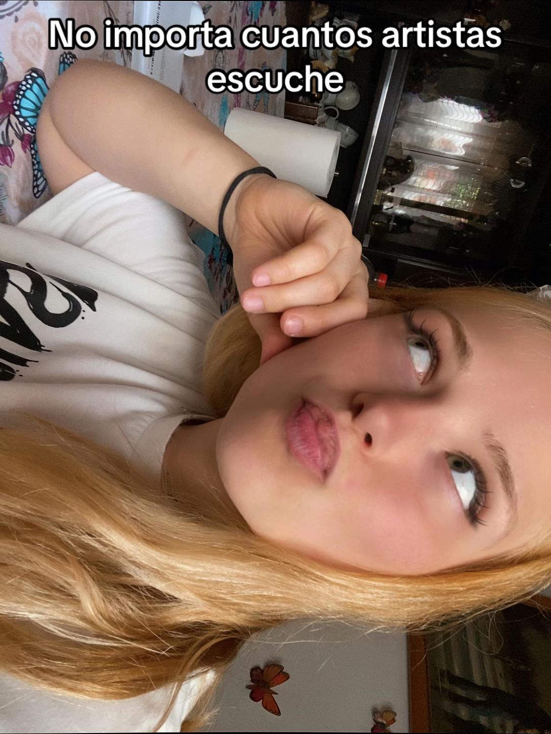 @RUUUUX