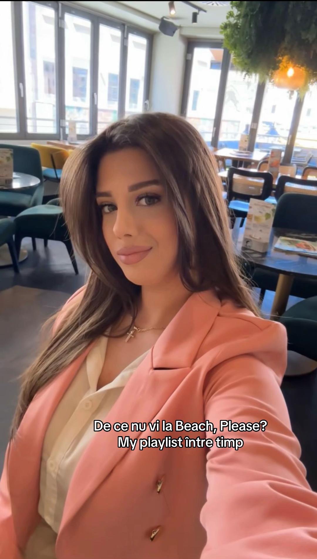 @Melii🇷🇴