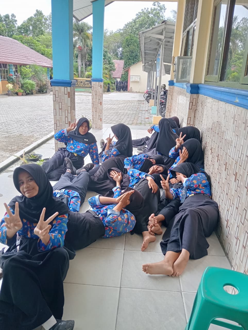 @𝗶𝘅-&alpha; &alpha;𝘄𝗲𝘀𝗼𝗺𝗲 ! ୨ৎ