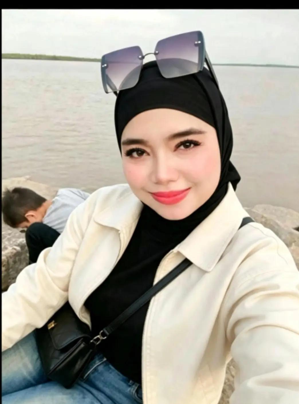 @Irawaty