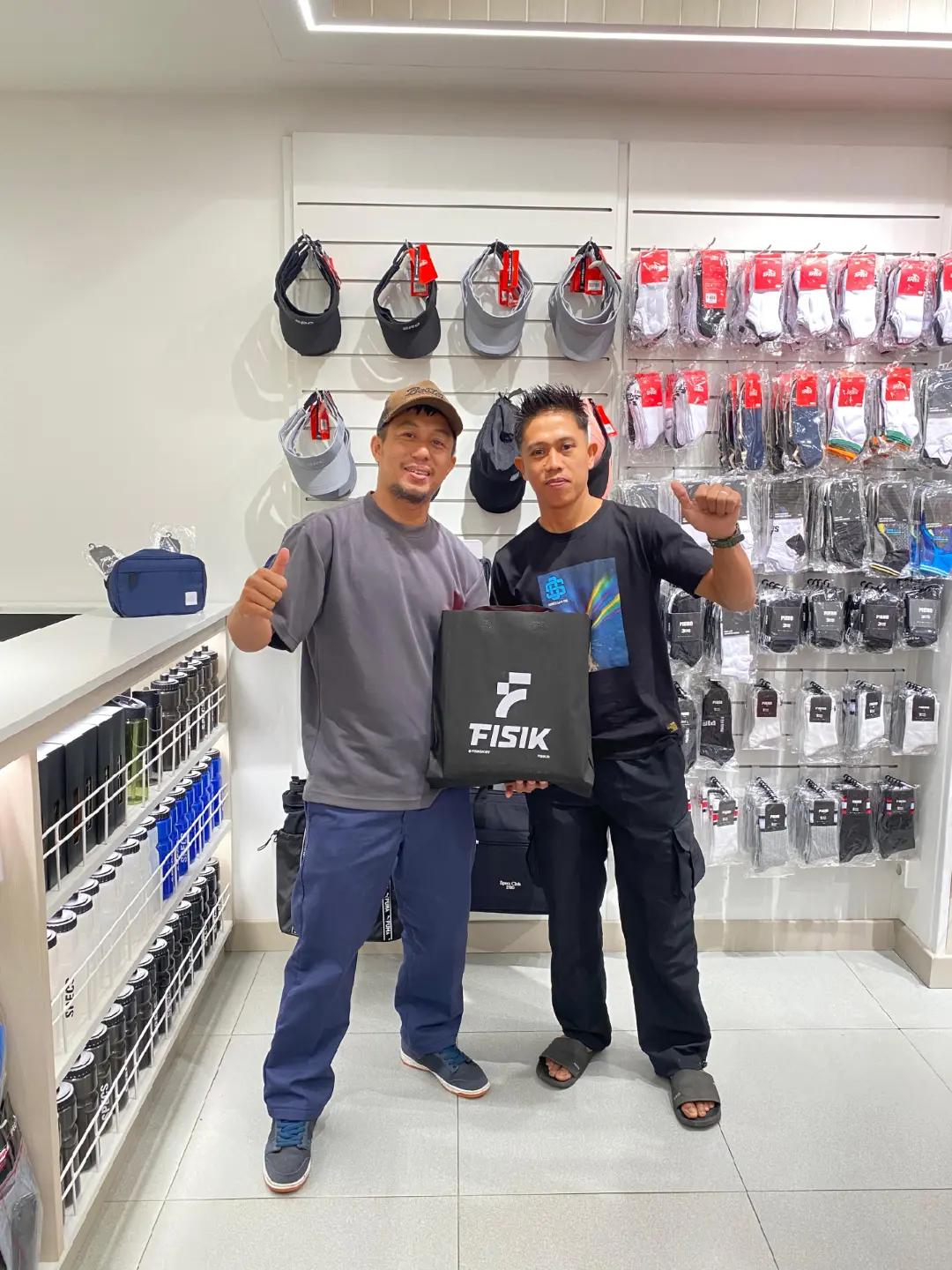 @YRD🇲🇨