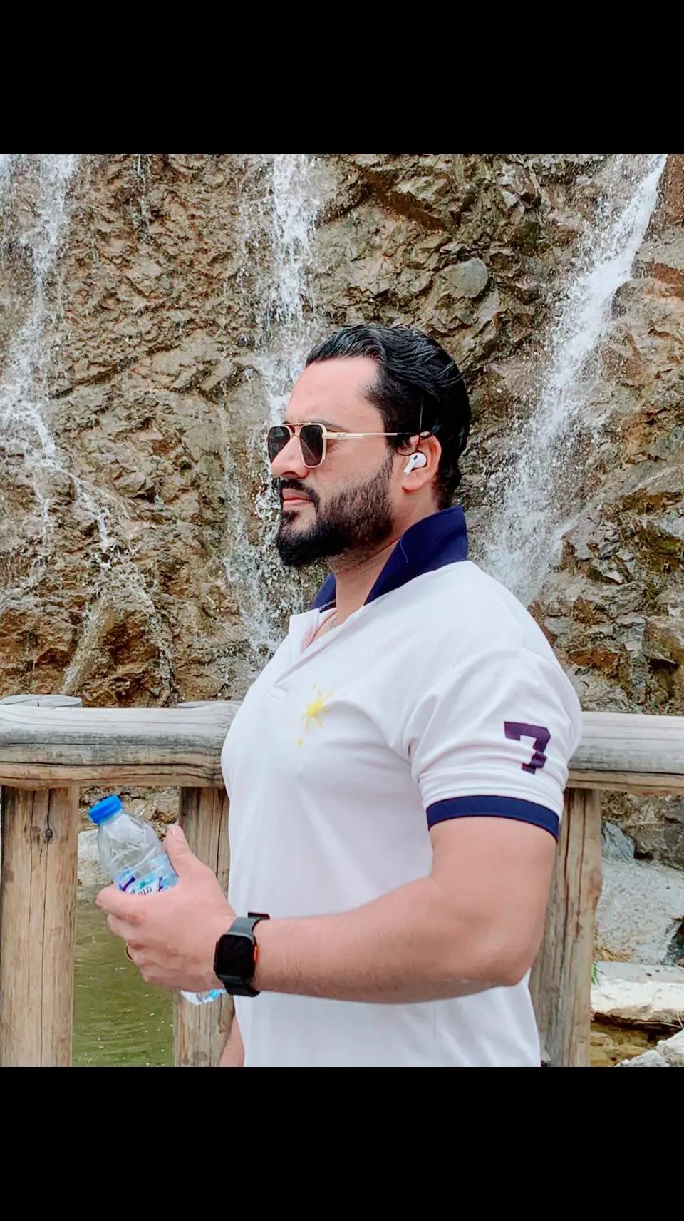 @Amjad Khan