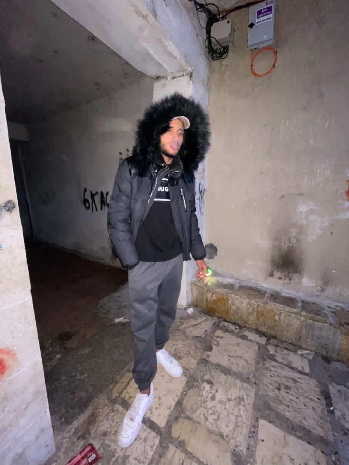 @Mandi🇦🇱🦁