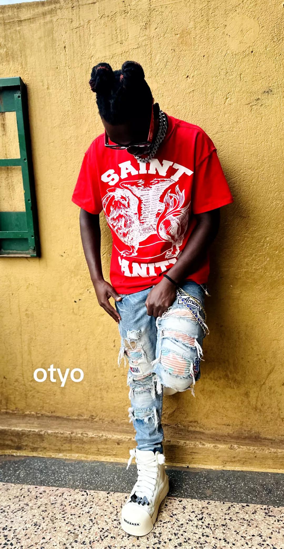 @KUUZA UG