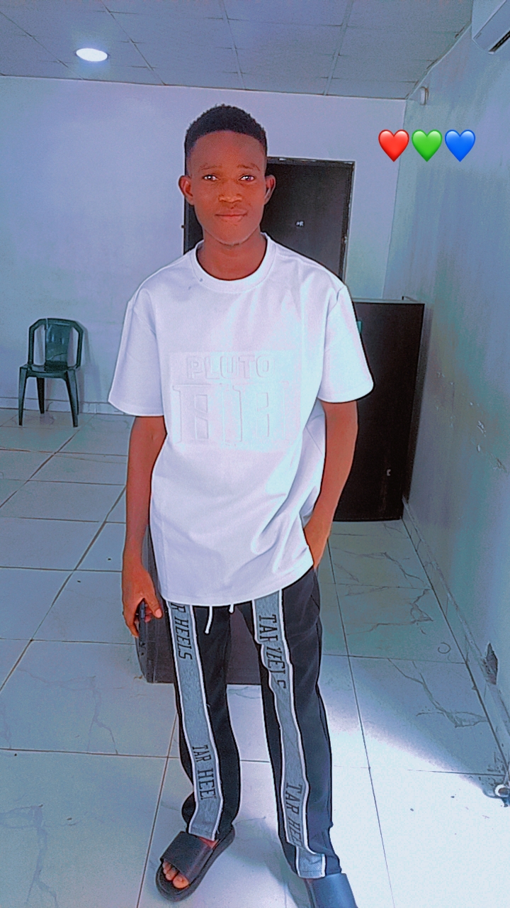 @🌹Almiya u sanusi 🇳🇬💯