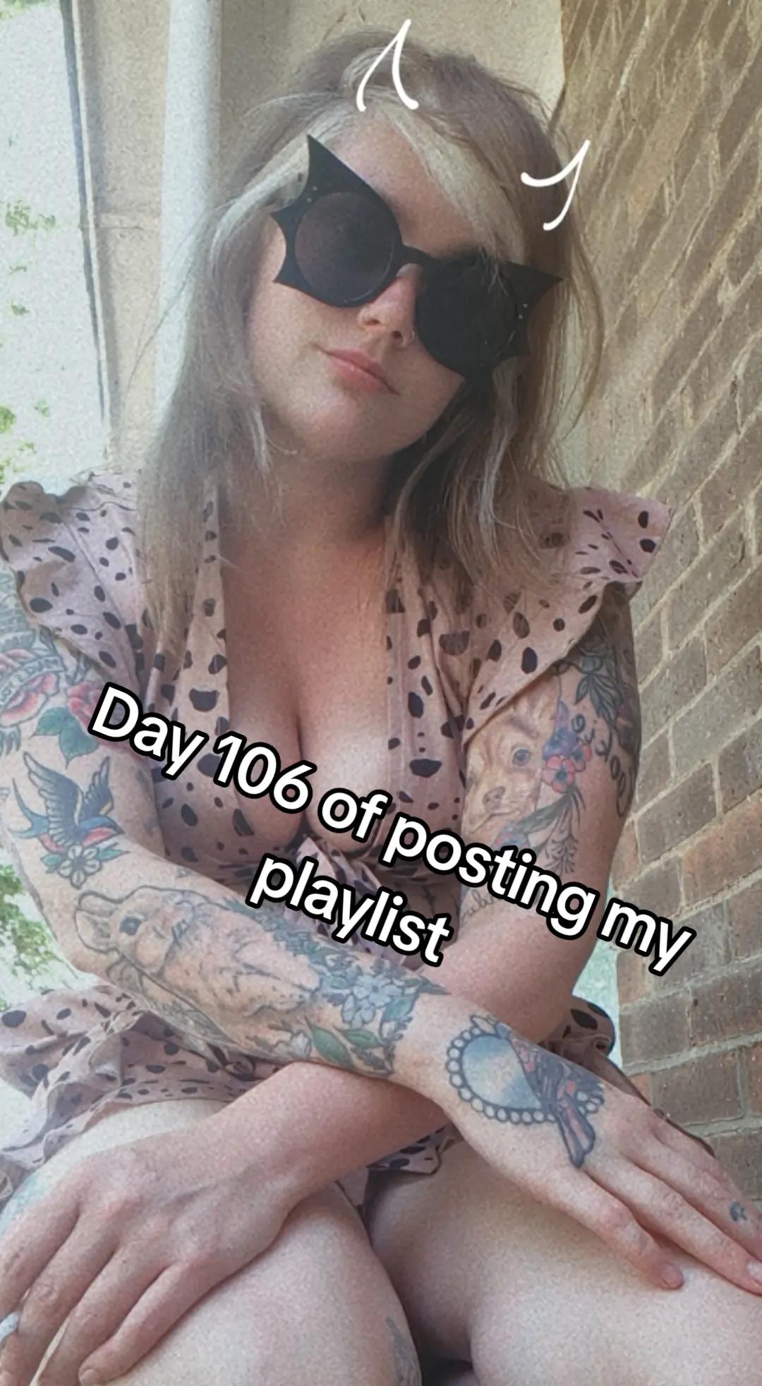@HayleyCakes