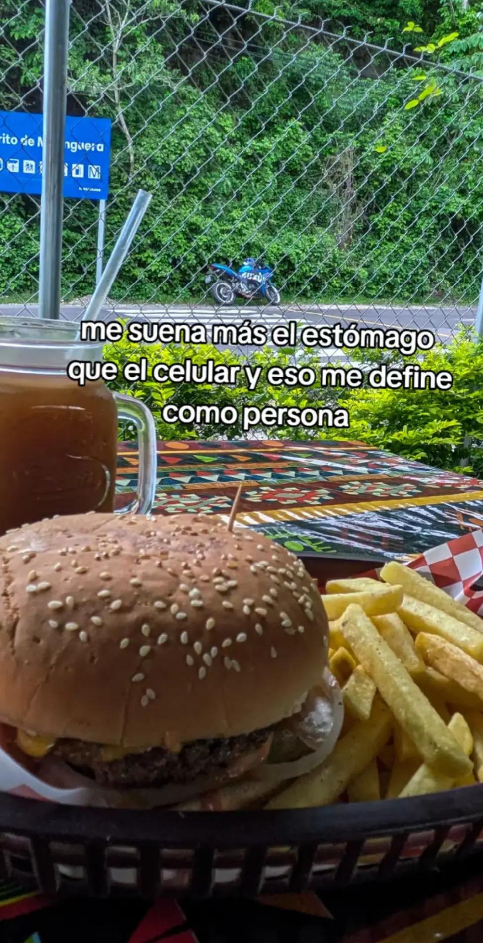 @Marilin♡🕷️
