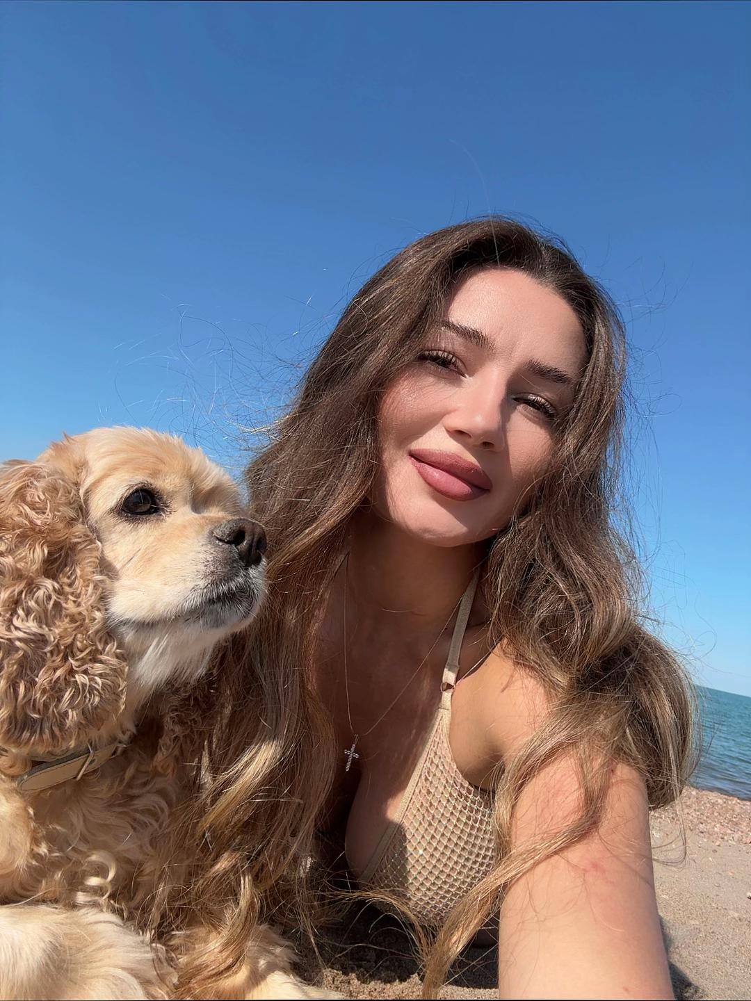 @𝓢𝓥𝓔𝓣𝓛𝓐𝓝𝓐🖤