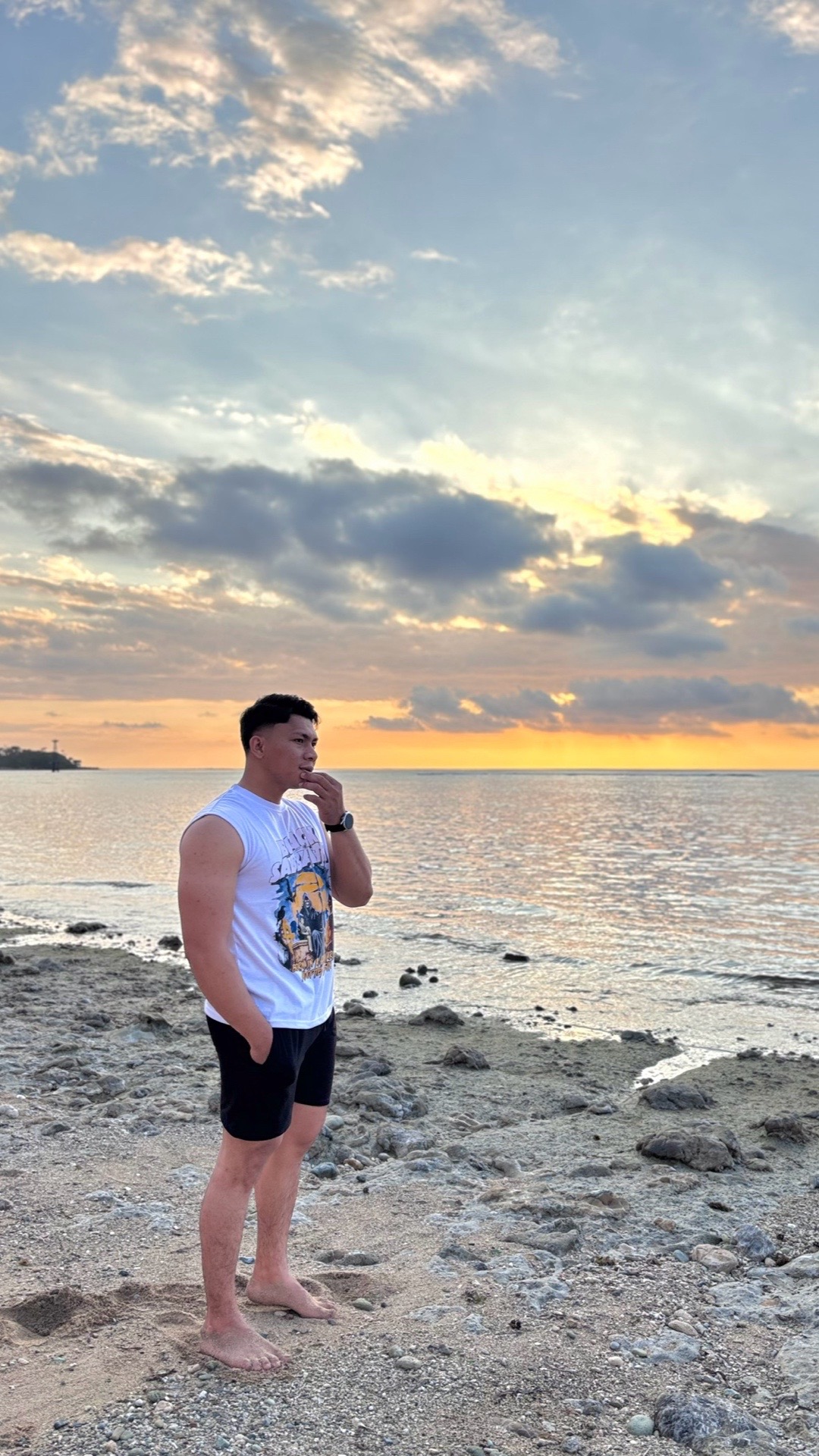 @ㄚ 尺 ㄖ