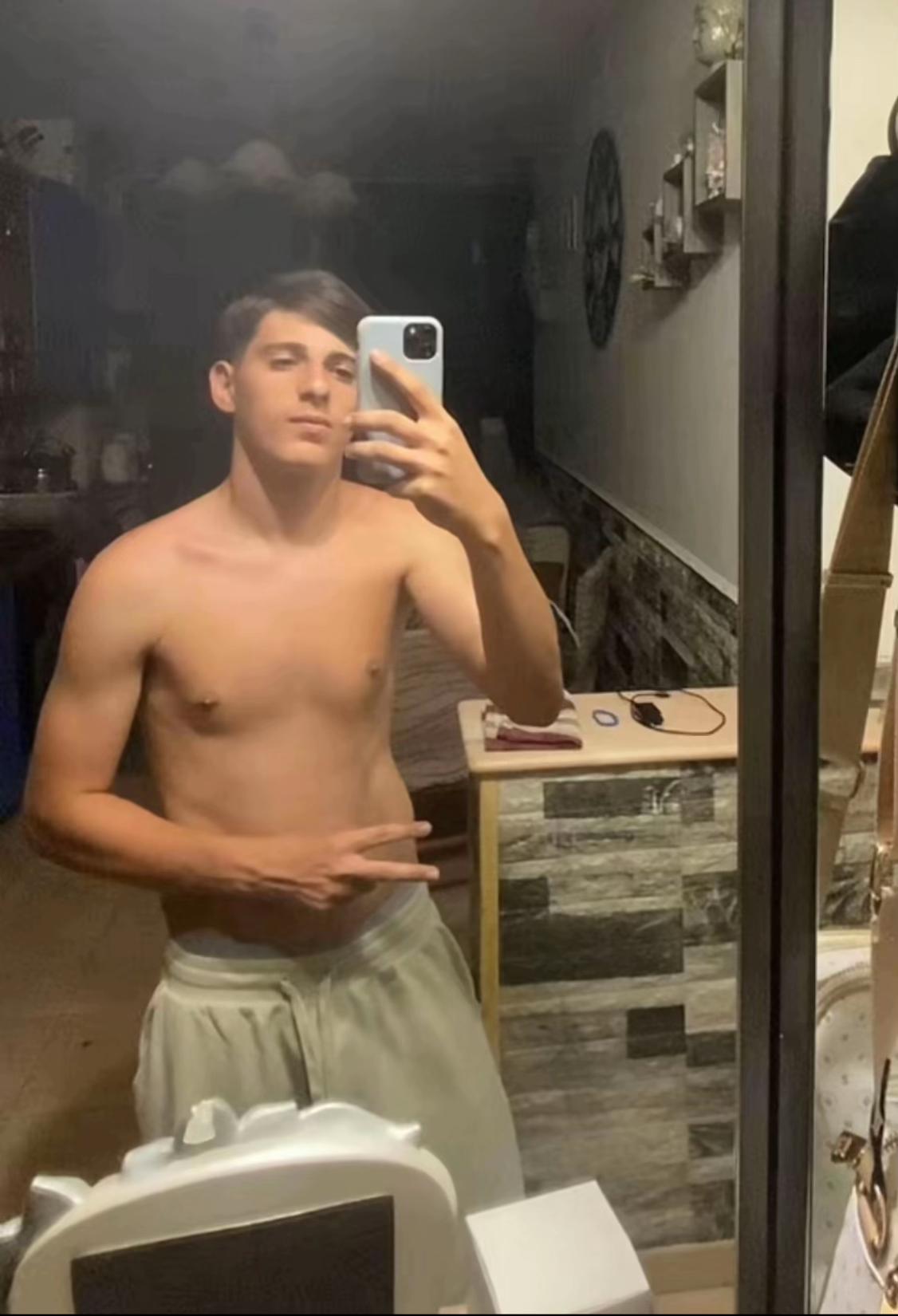@S.R.🤯✌🏽