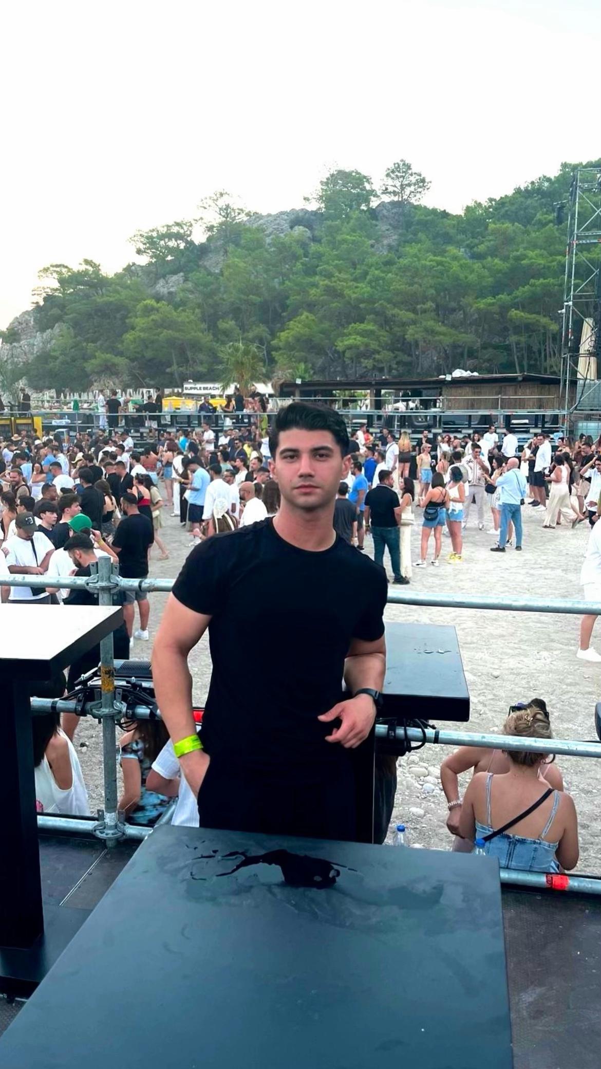 @Onur🇹🇷