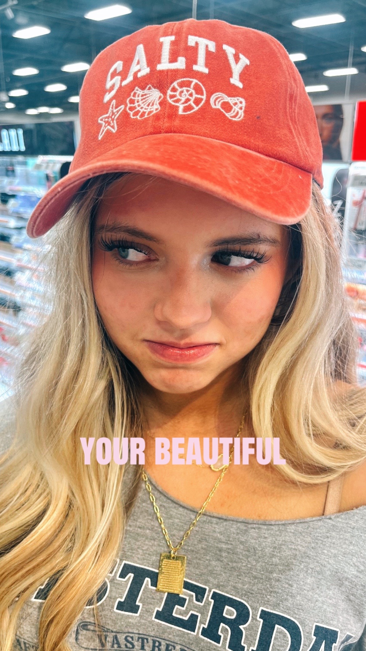 @𝒶 𝓋 𝑒 𝓇 𝓎 . 💐
